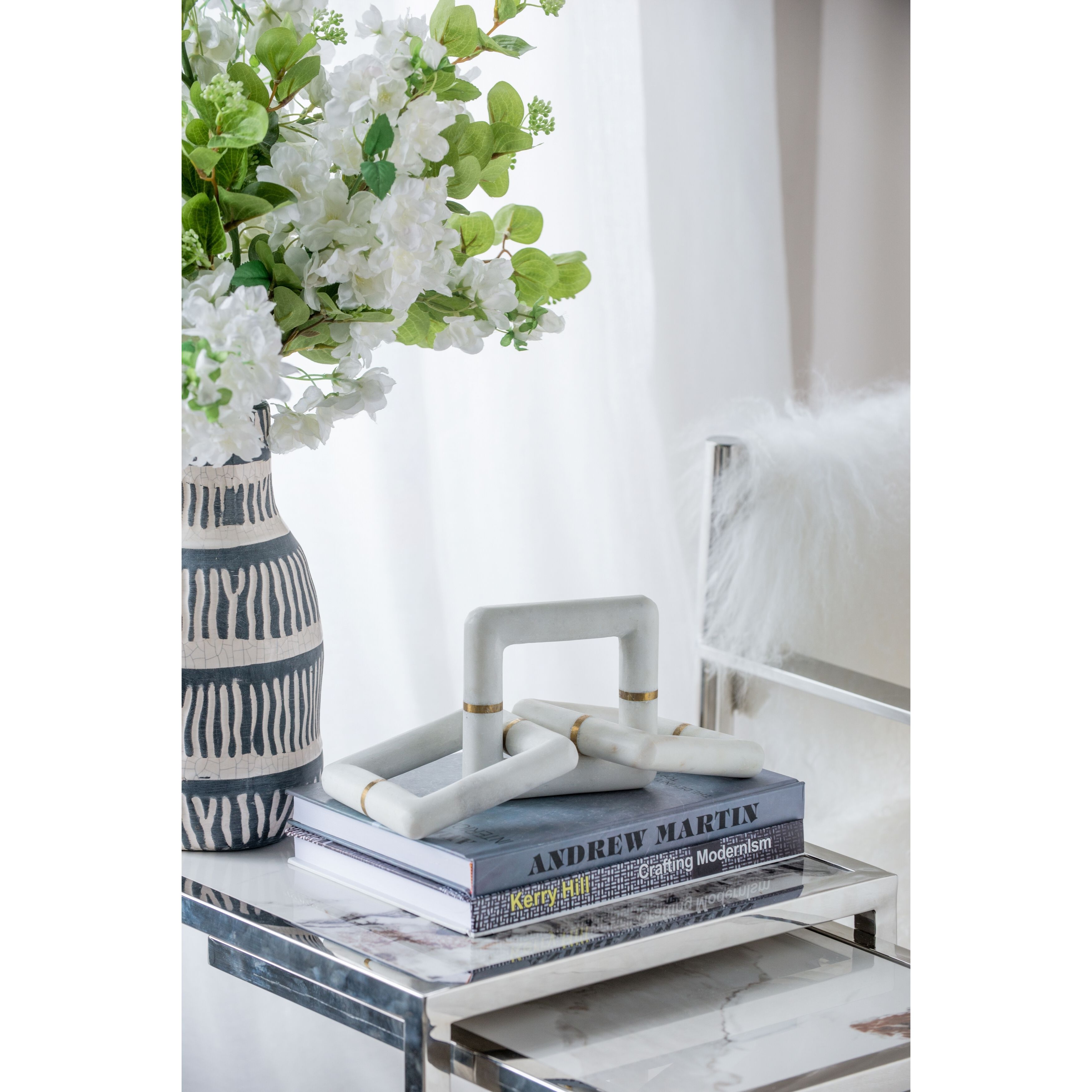 Anita White/Gold Marble Chain