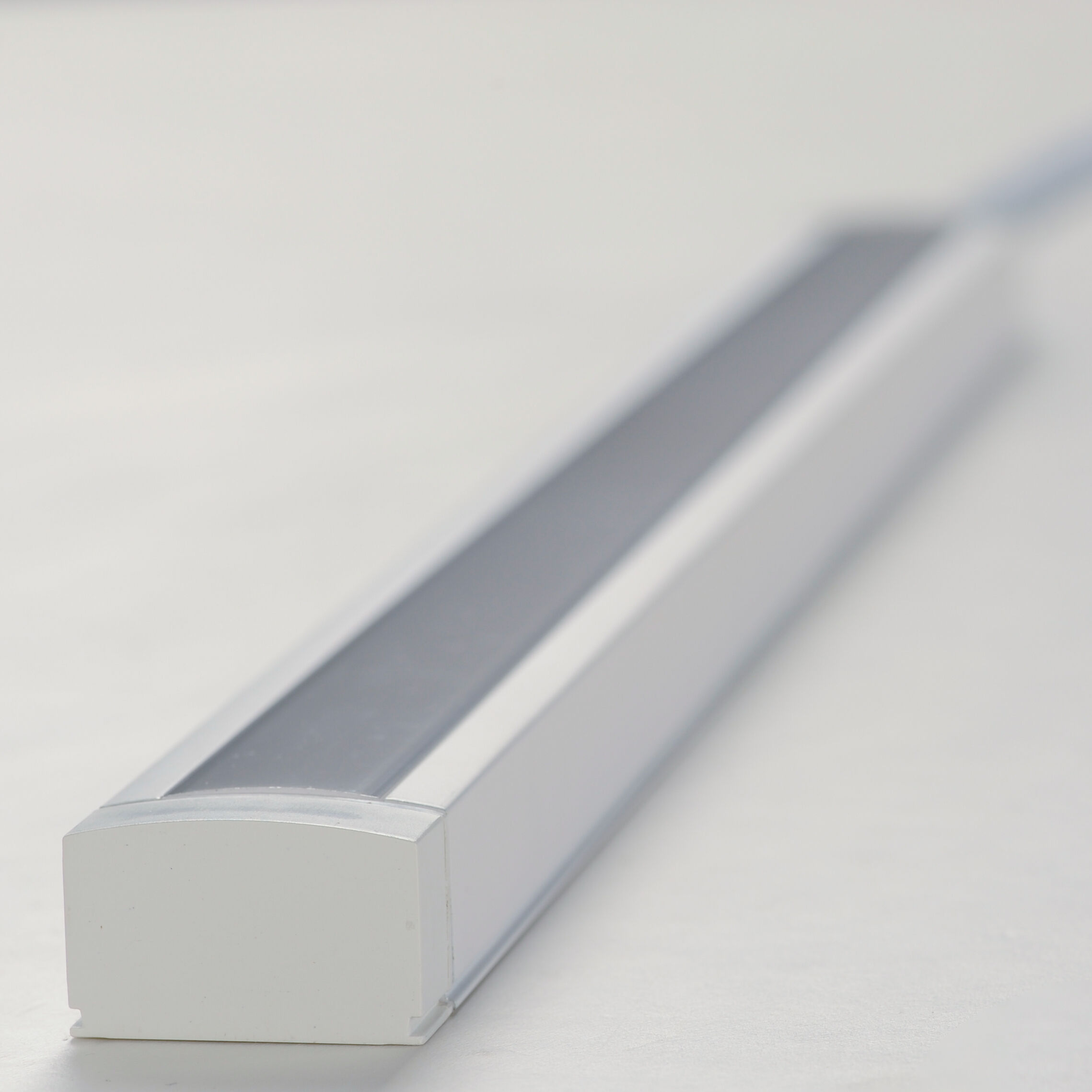 CounterMax 120V Slim Stick 120 LED 18 inch White Under Cabinet