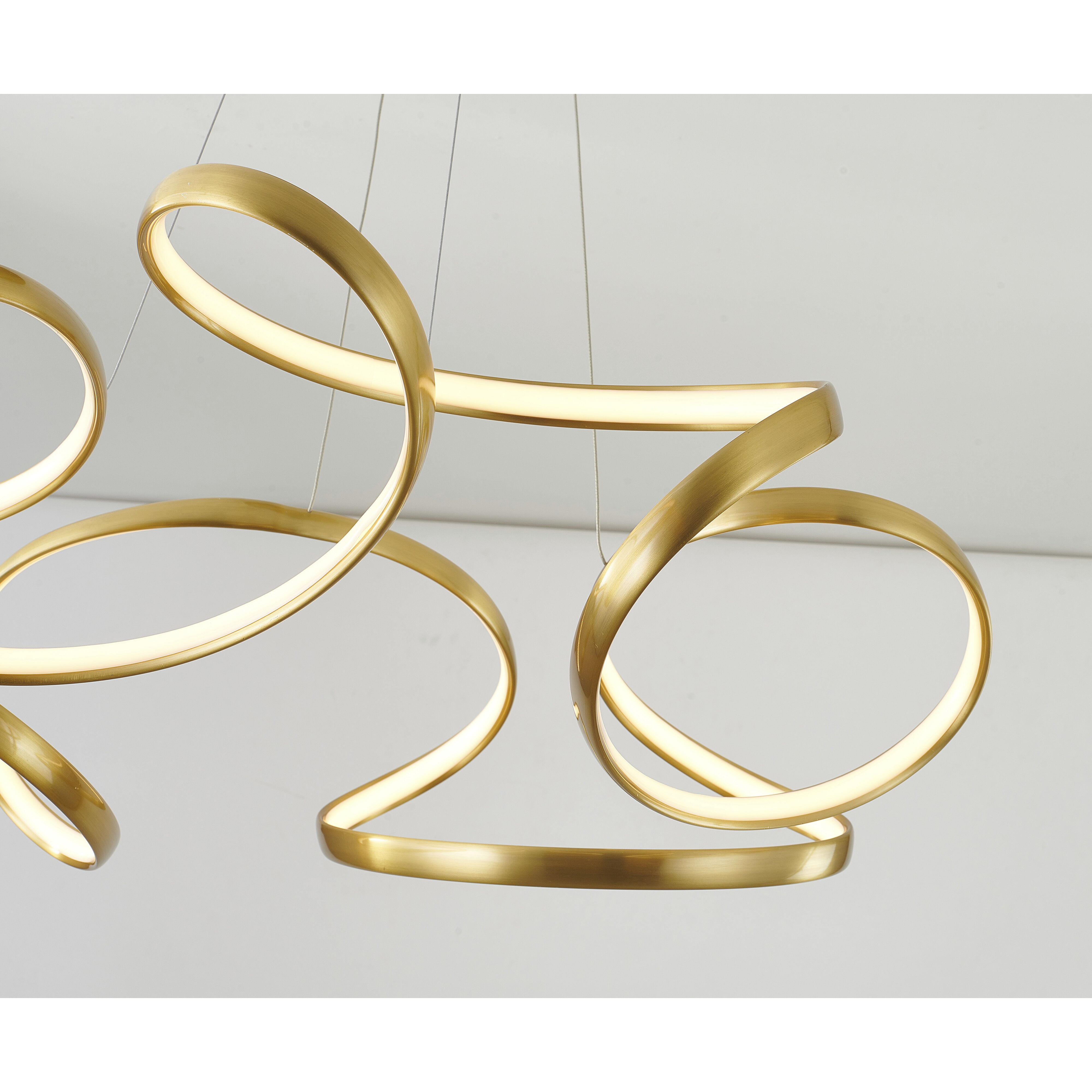 Canada LED 27.6 inch Gold Chandelier Ceiling Light