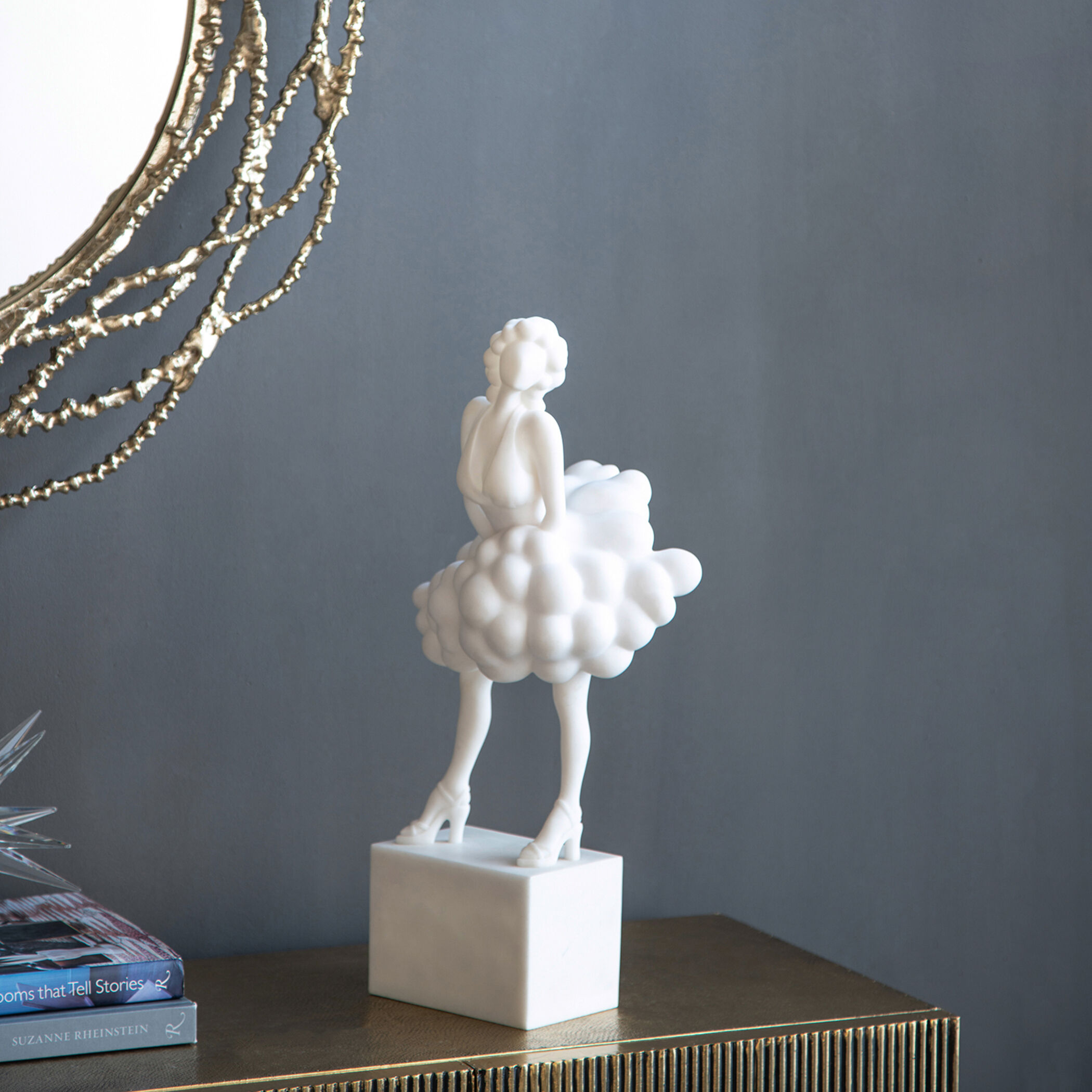 Anita White Table Décor