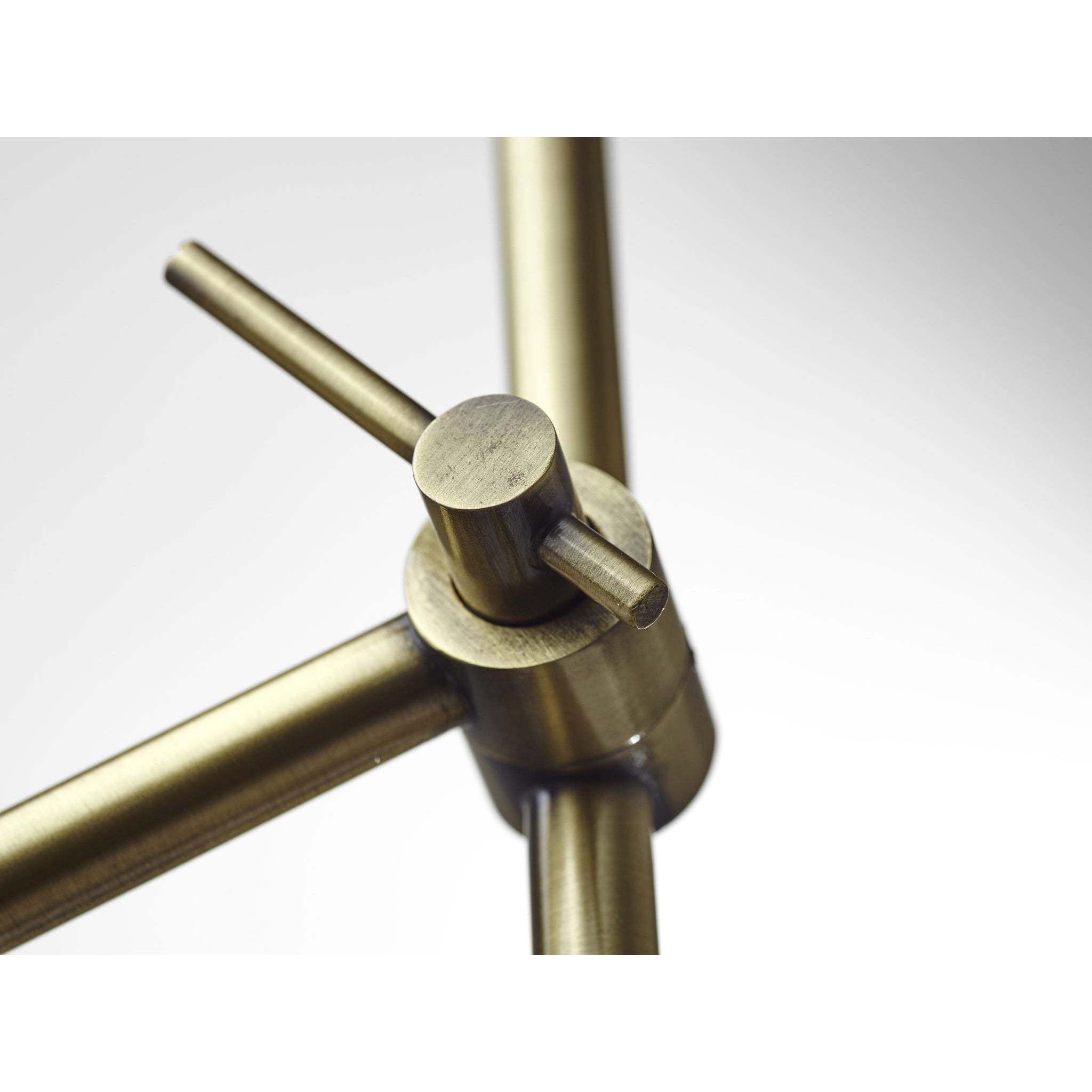 Vera 47 inch 6.00 watt Antique Brass Floor Lamp Portable Light