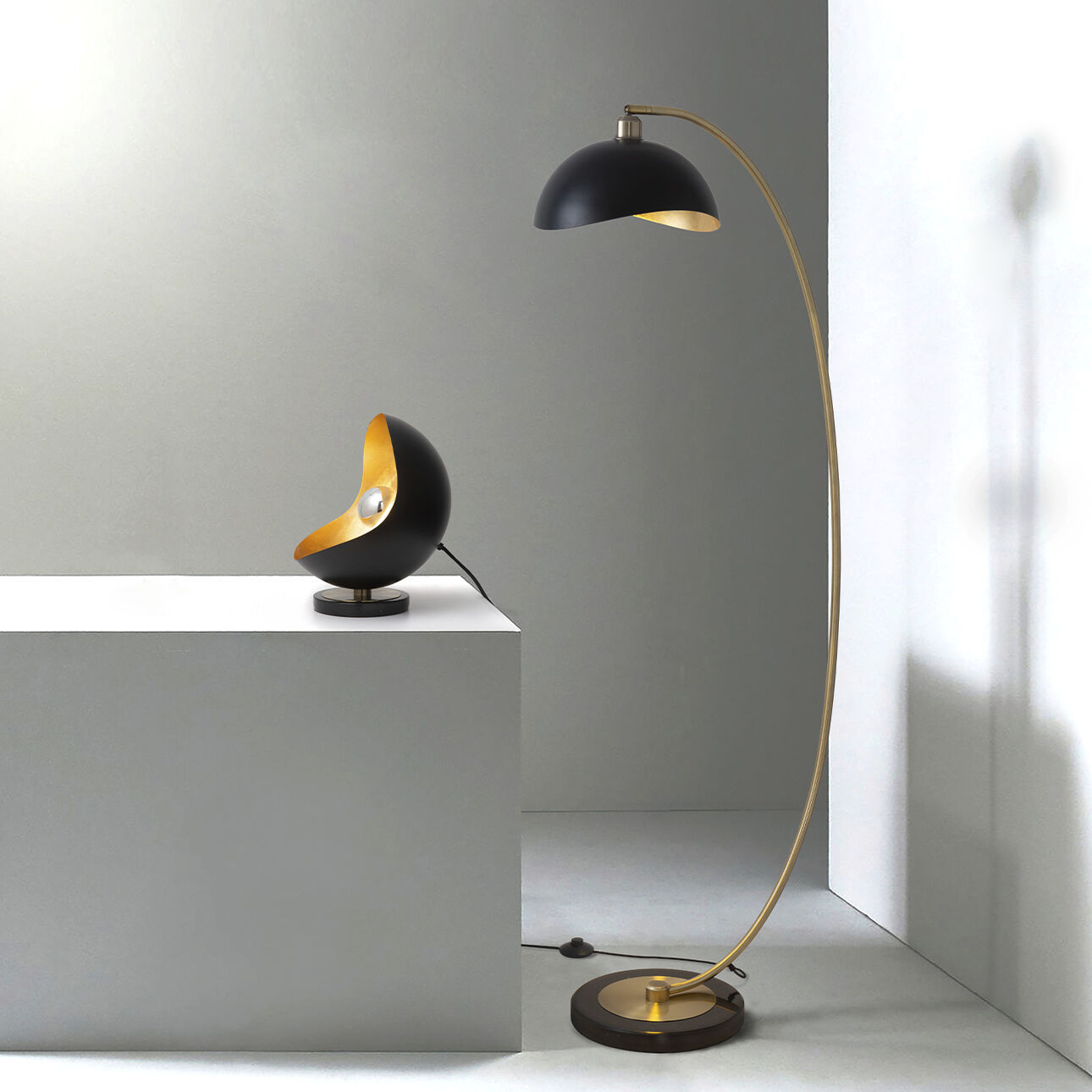 Luna Bella 13 inch 23.00 watt Black Accent Table Lamp Portable Light in Black and Gold