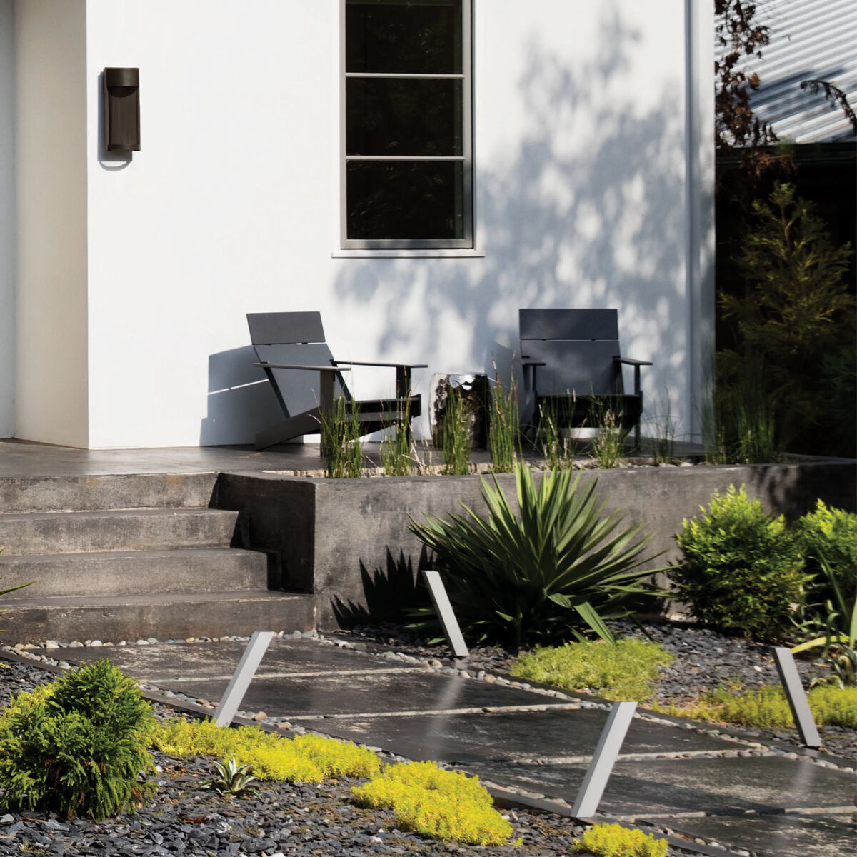 Piza 12v 1.50 watt Bronze Landscape Path Light