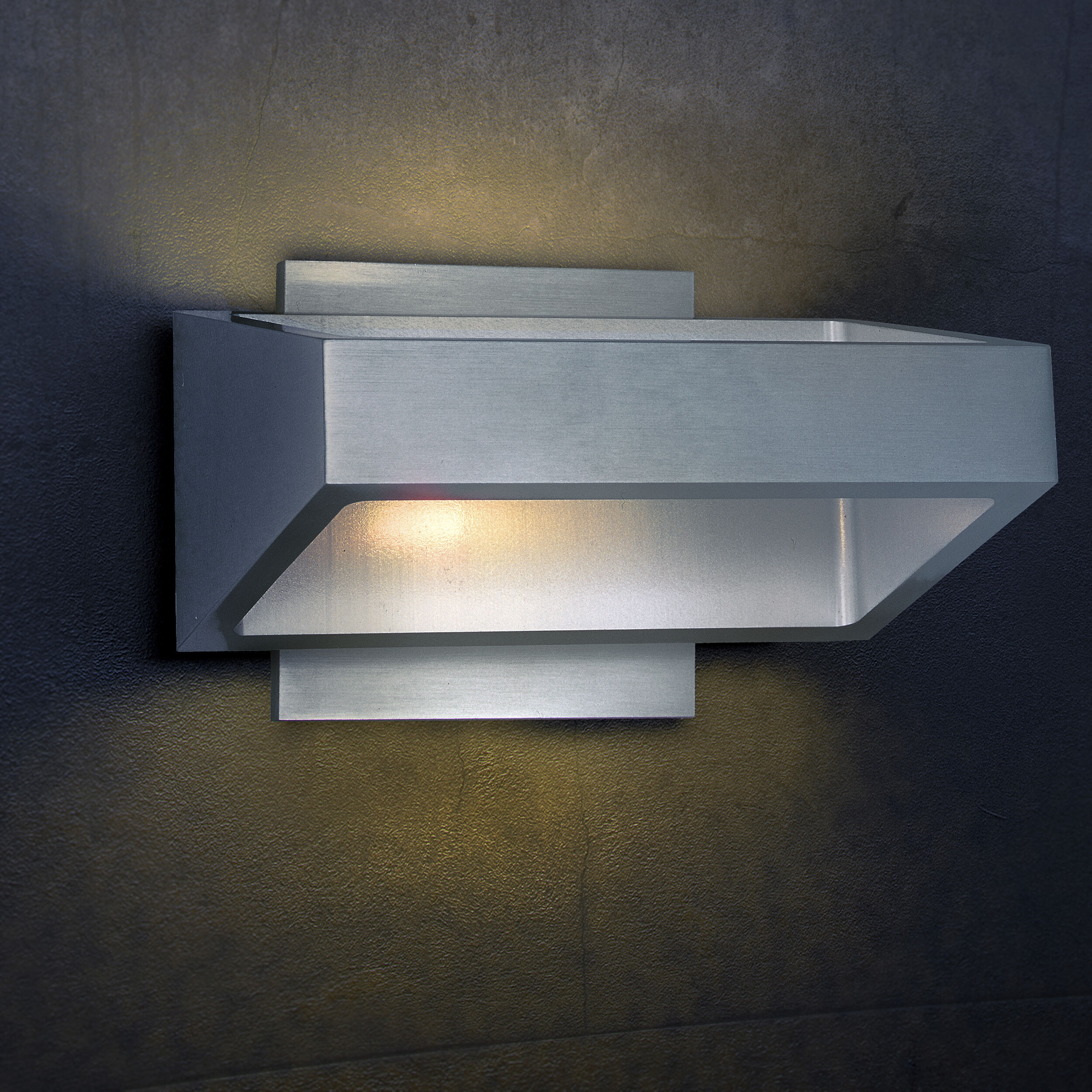 Alumilux Titan Wall Sconce Wall Light in Satin Aluminum