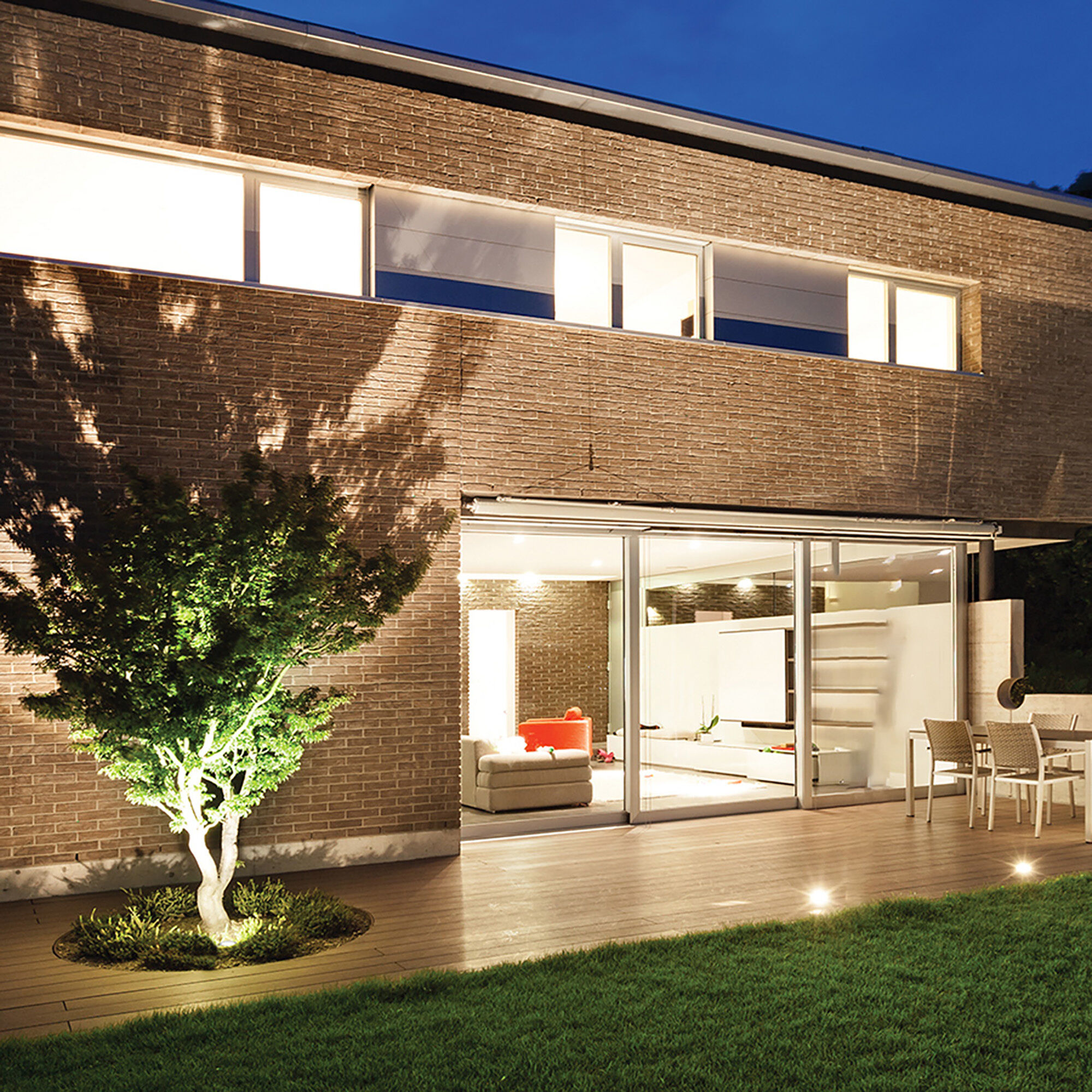 Tyler 12 12 watt Bronze Path Lighting in 3000K, Inground Recessed Light, WAC Landscape