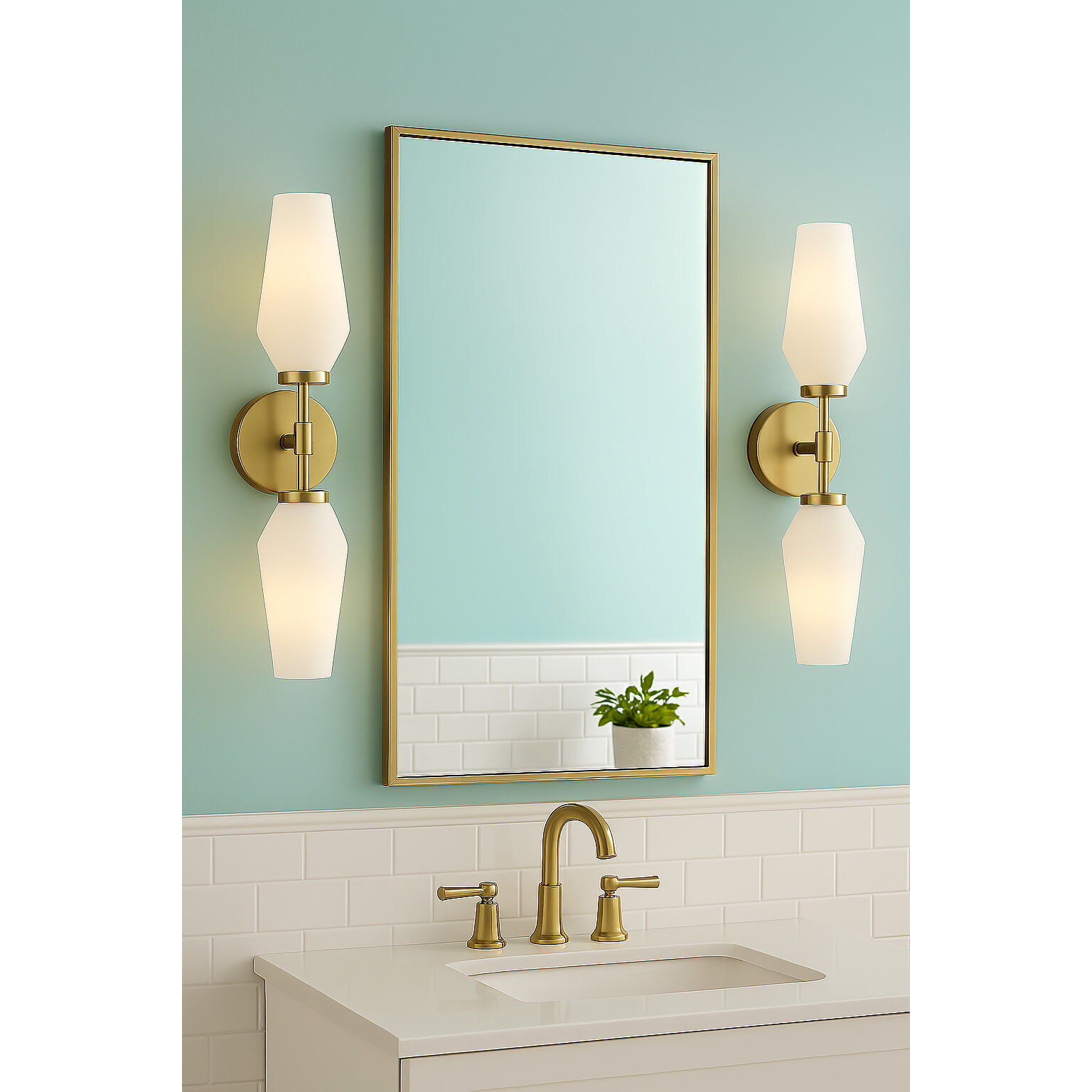 Gio Sconce Wall Light in Lacquered Brass, Large