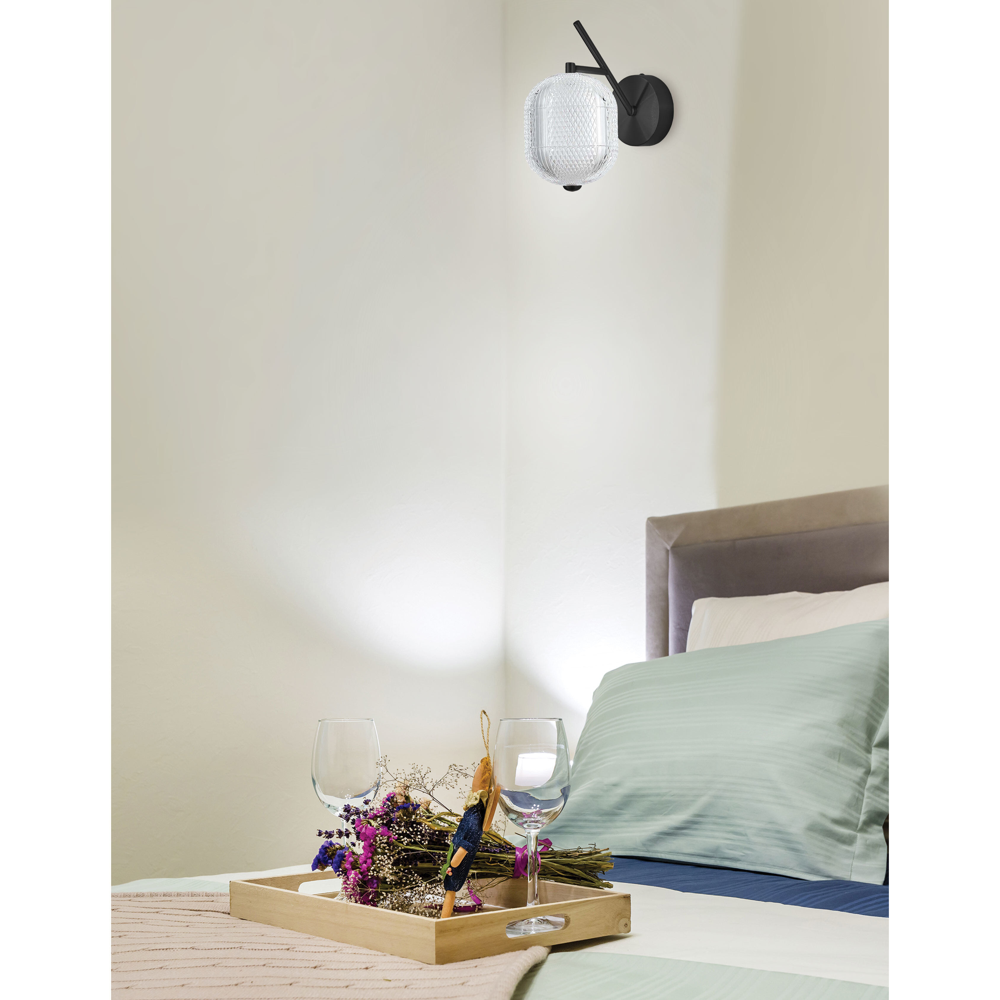 Peri Wall Sconce Wall Light in Matte Black