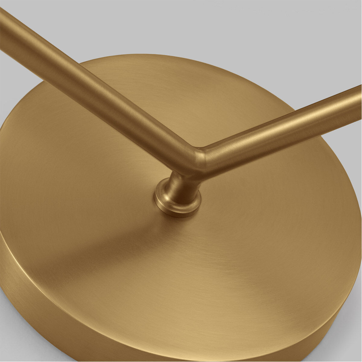 kate spade new york Monroe Wall Sconce Wall Light in Burnished Brass / Gloss White