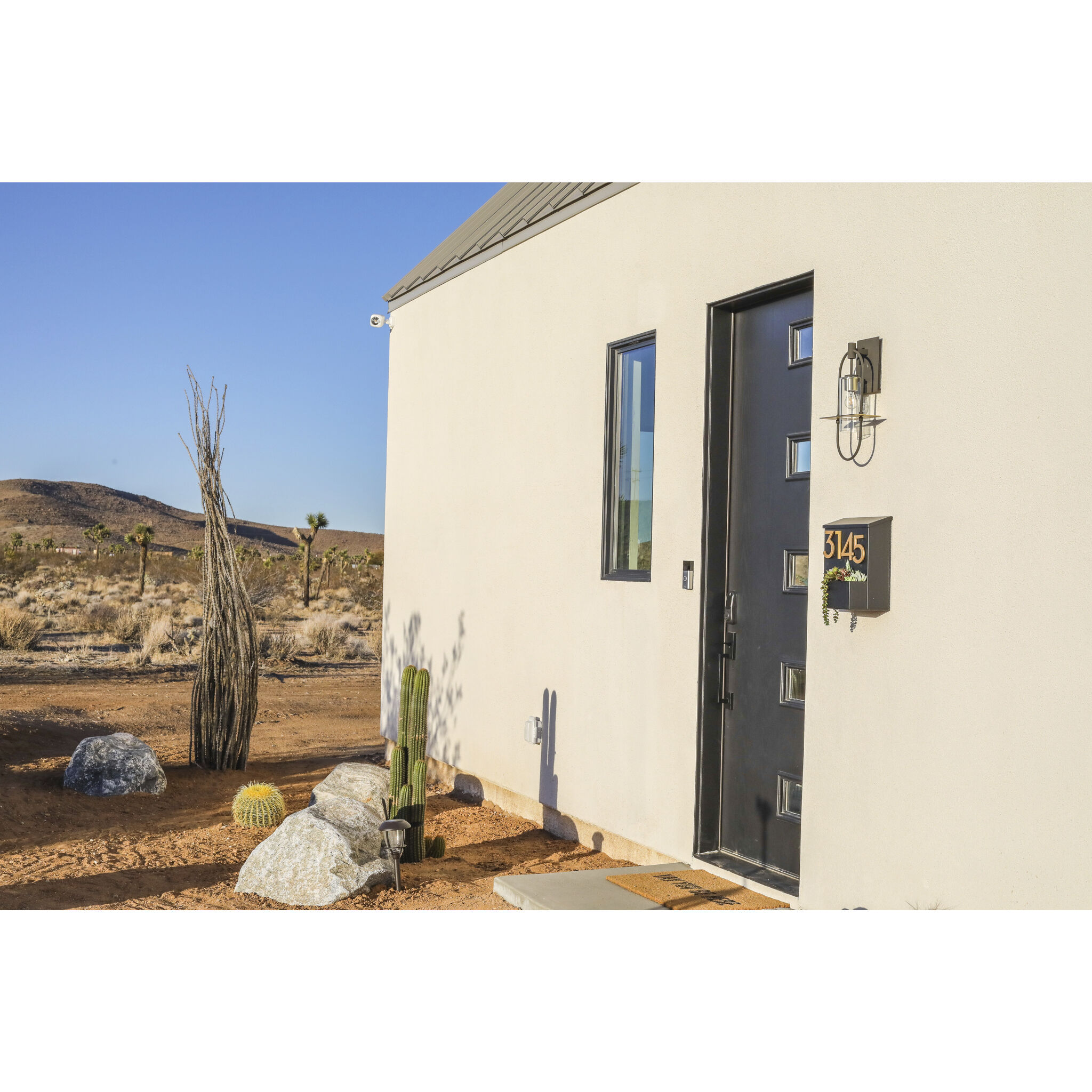 Smyth 1 Light 17.25 inch Textured Bronze/Brushed Brass Outdoor Wall Sconce