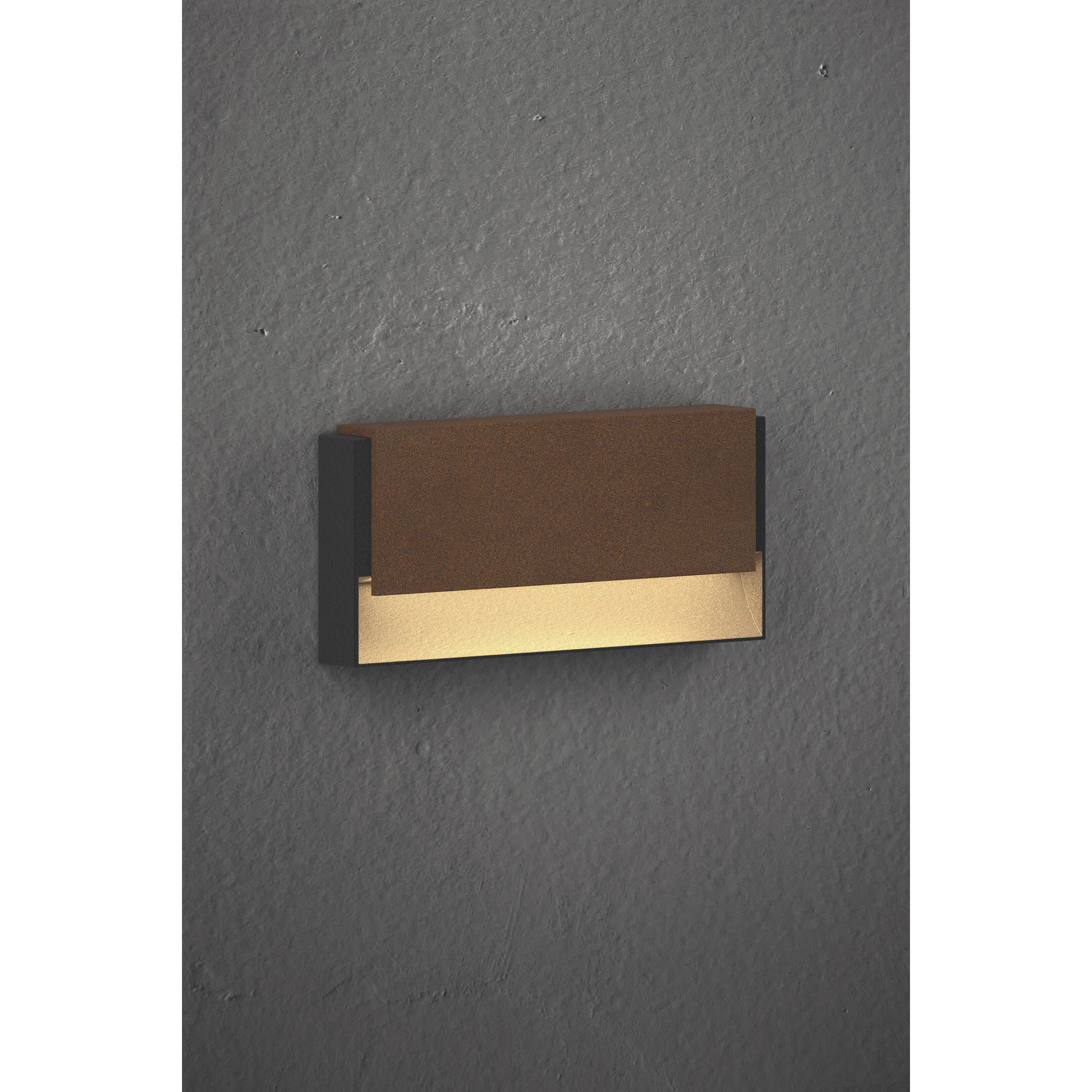 Piazza 277 9 watt Anthracite with Rust Outdoor Step Light