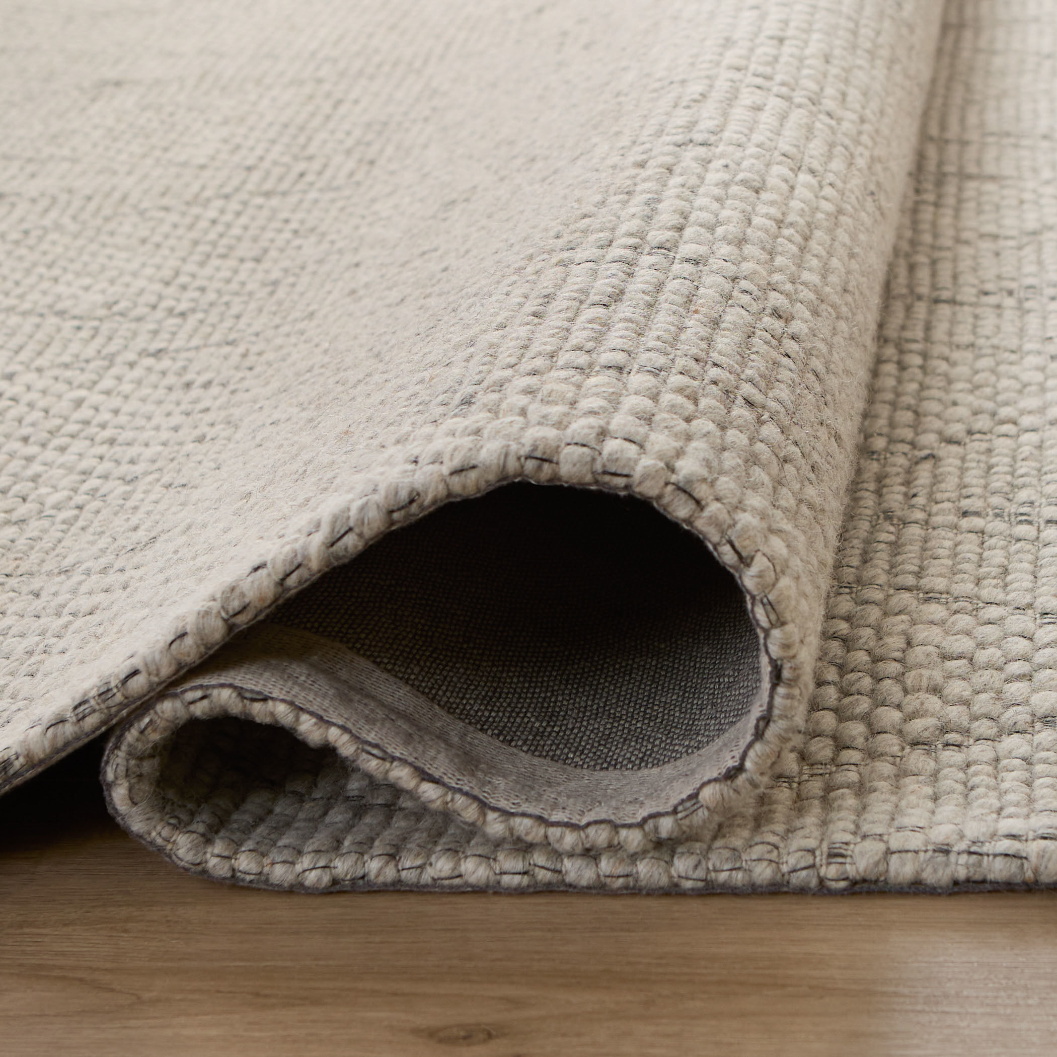 Natural Luxe 114 X 79 inch Light Grey Rug in 6 x 9