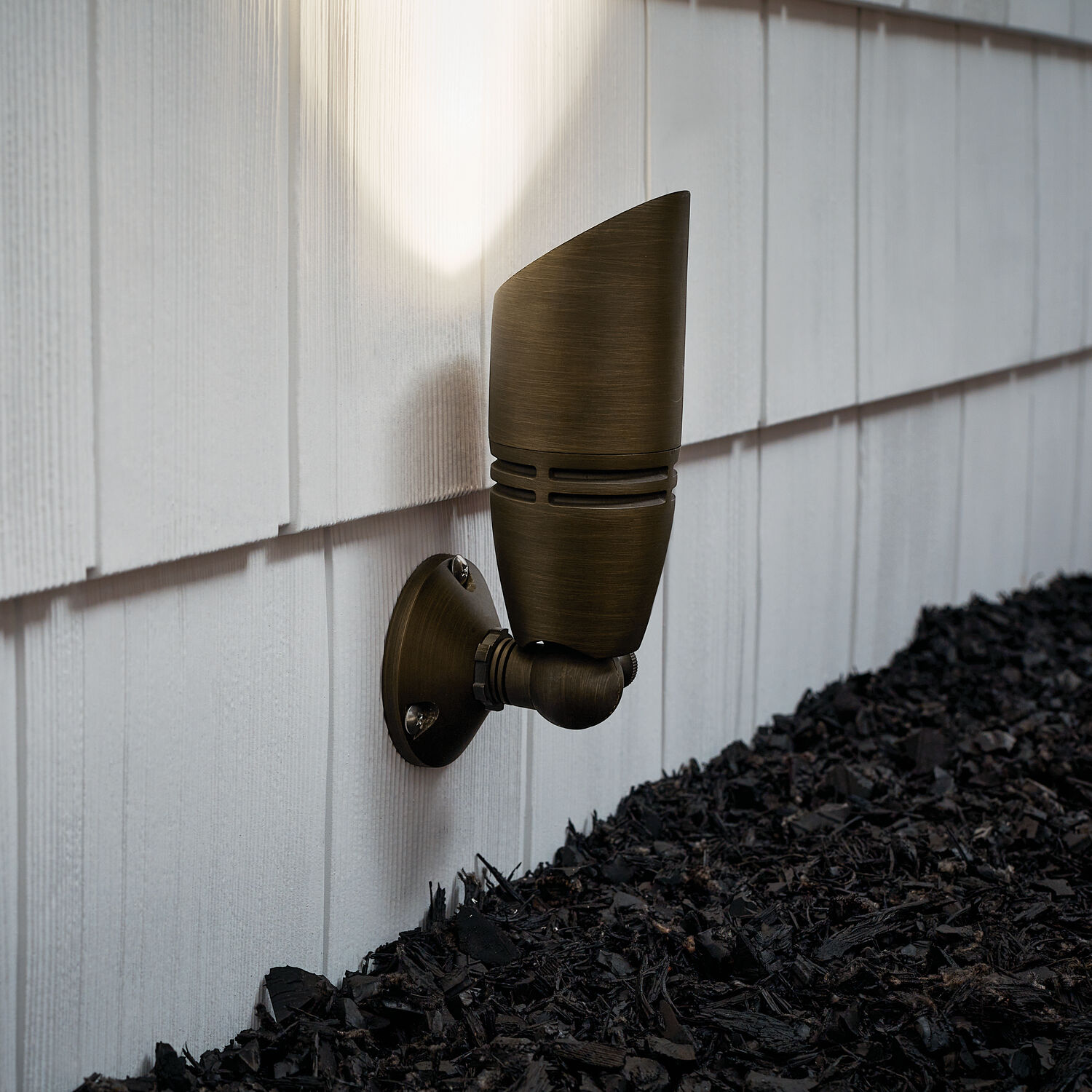 Independence Centennial Brass Landscape 12V Accent