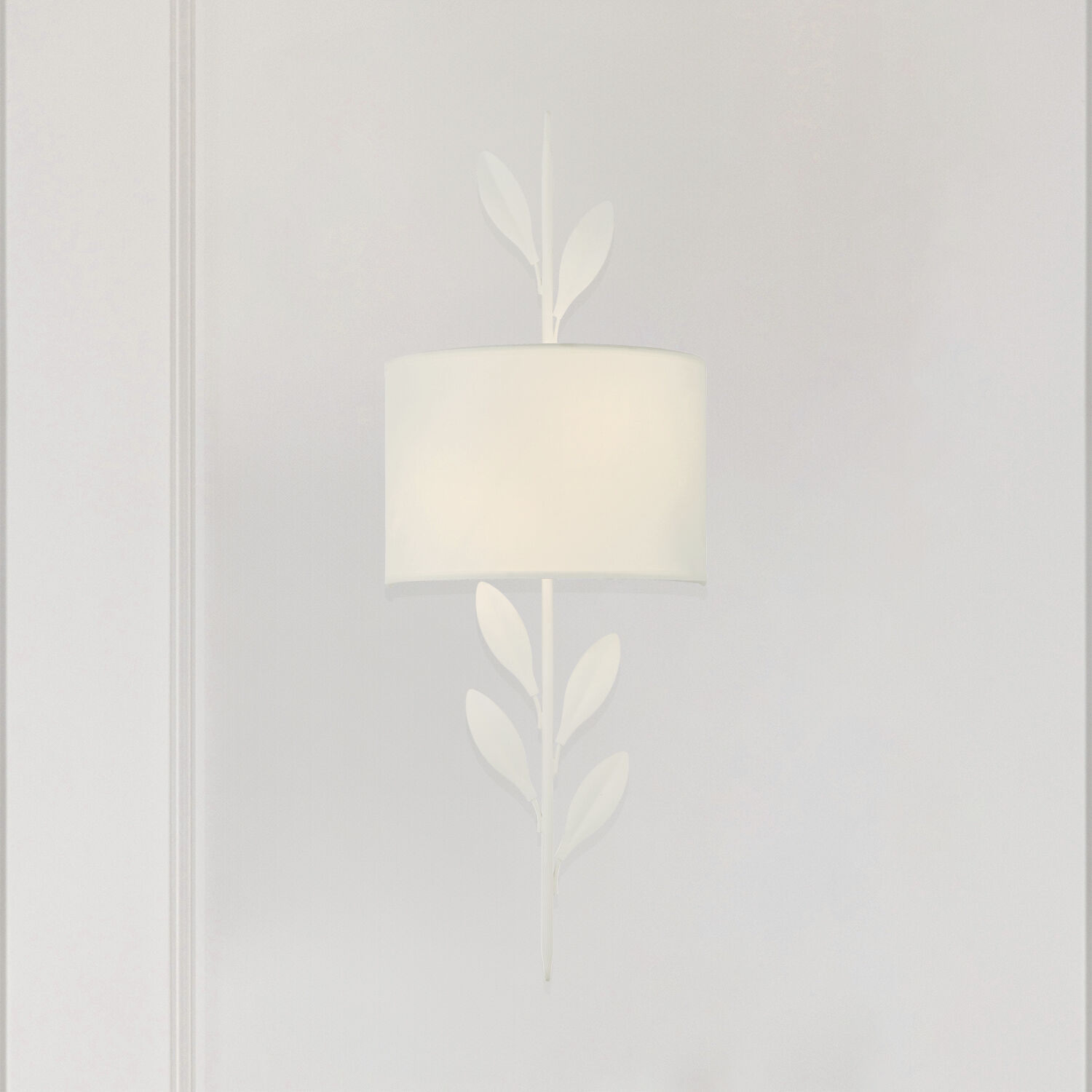 Broche Sconce Wall Light in Matte White