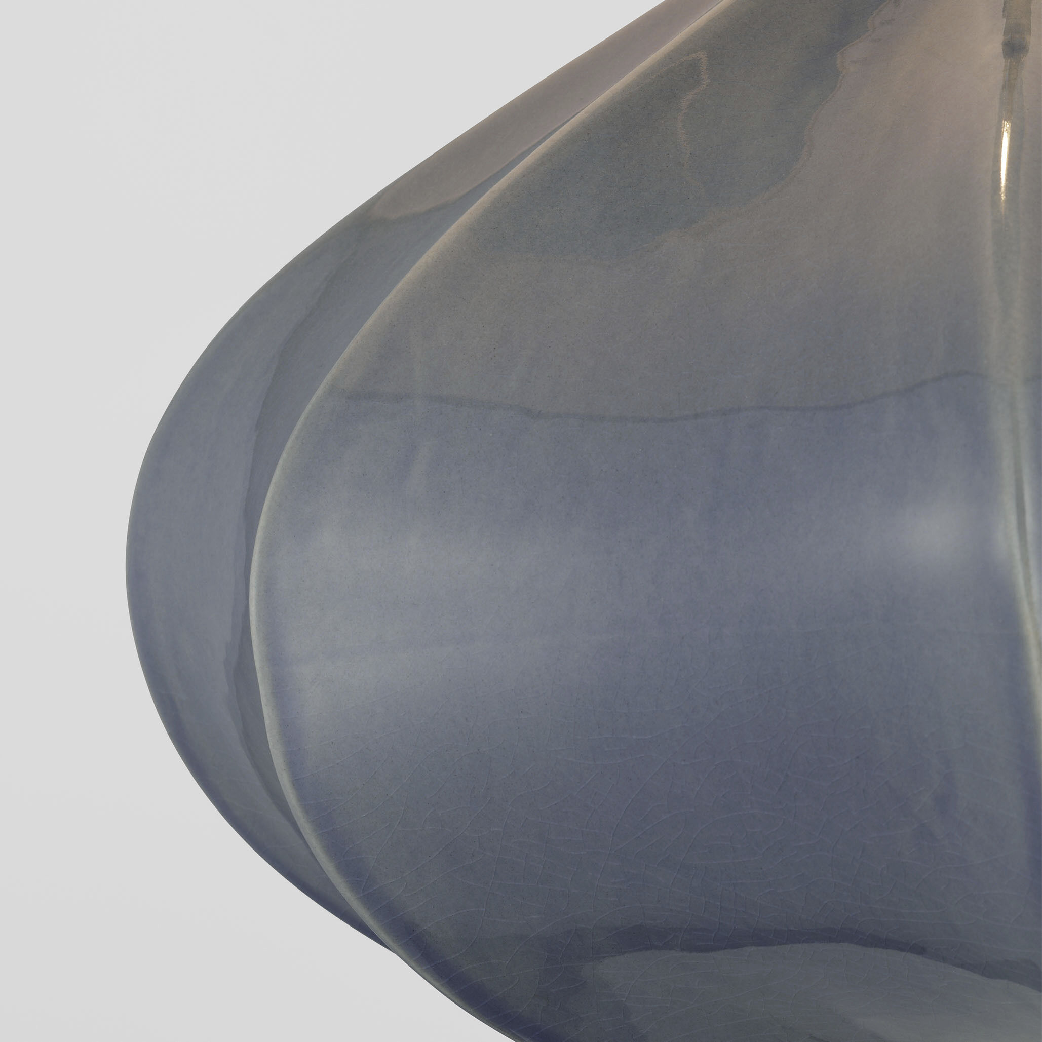 AERIN Rana 24.75 inch 15.00 watt Polar Blue Crackle Wide Table Lamp Portable Light, Medium