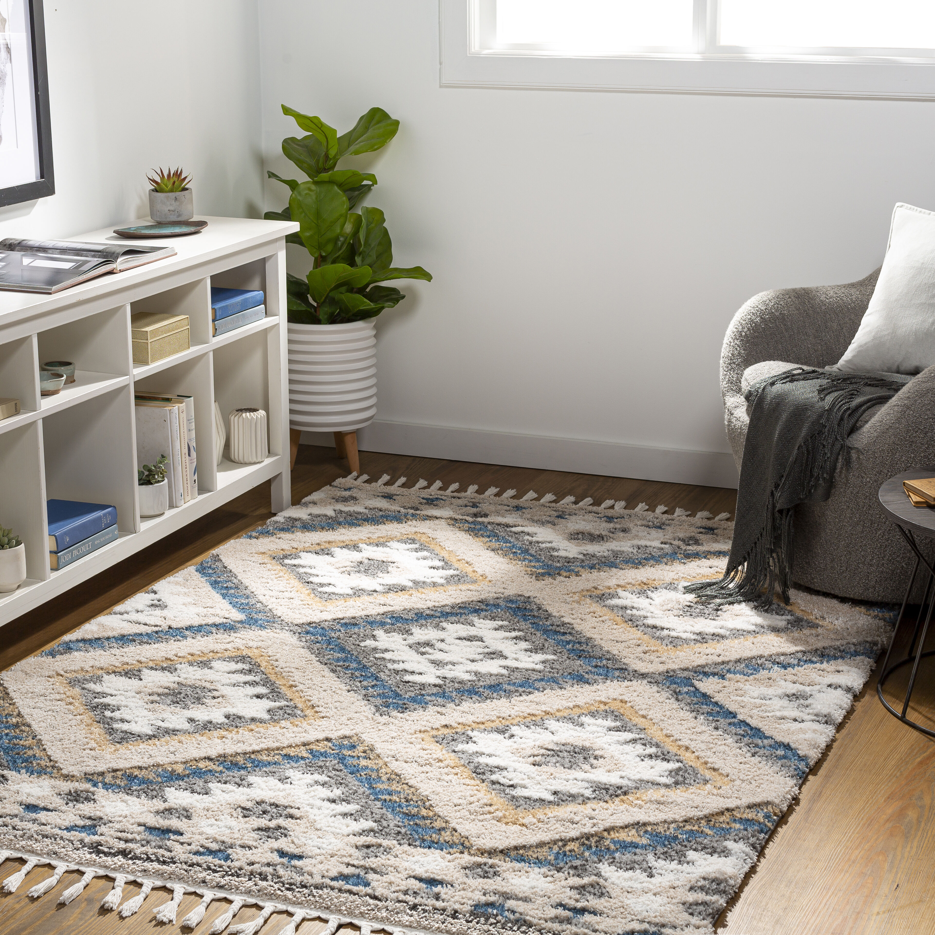 Lyon 84 X 63 inch Light Grey Rug in 5 x 8, Rectangle