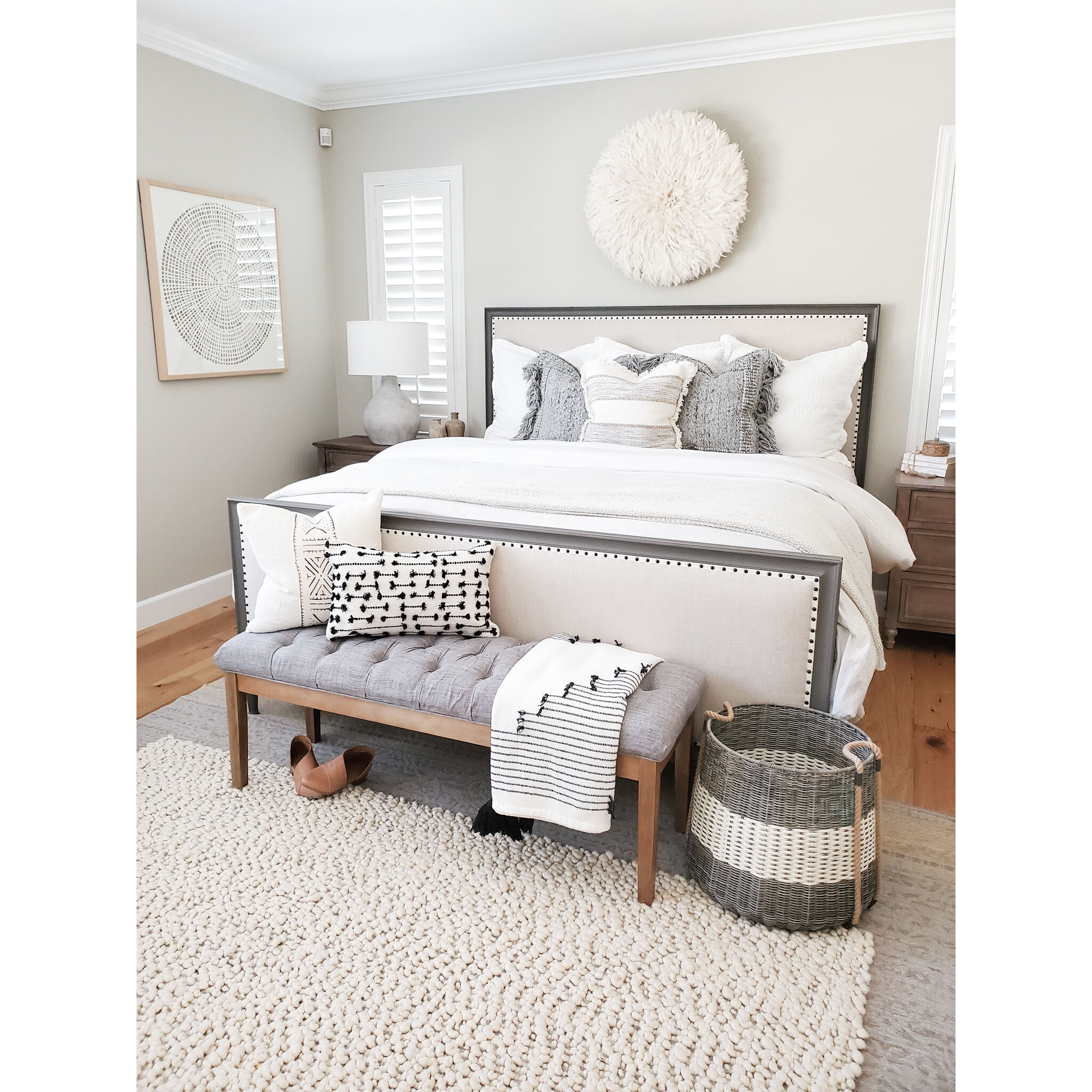 Zen 27 inch 150.00 watt Alabastrino Table Lamp Portable Light