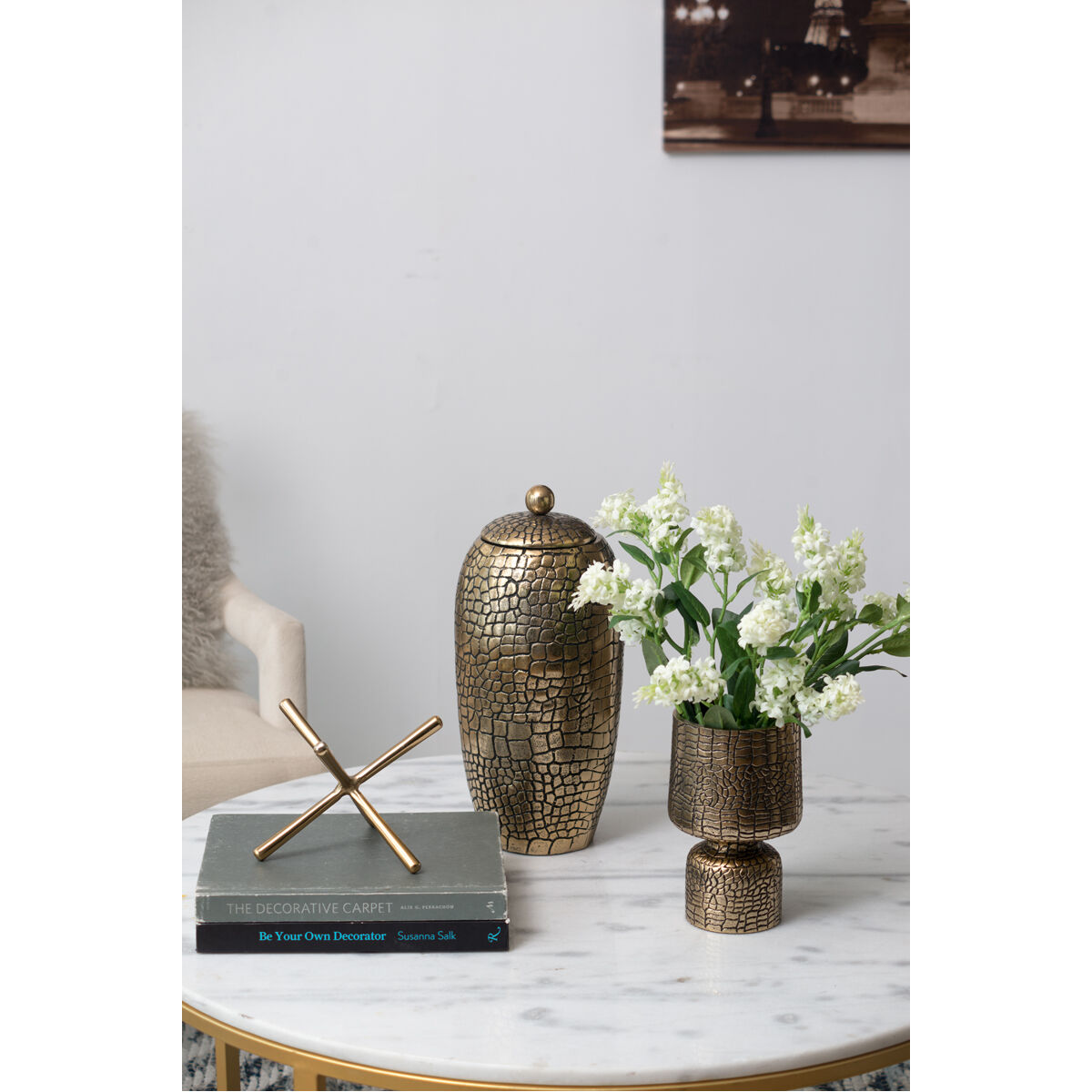 Crocodile 14.6 X 7 inch Urn