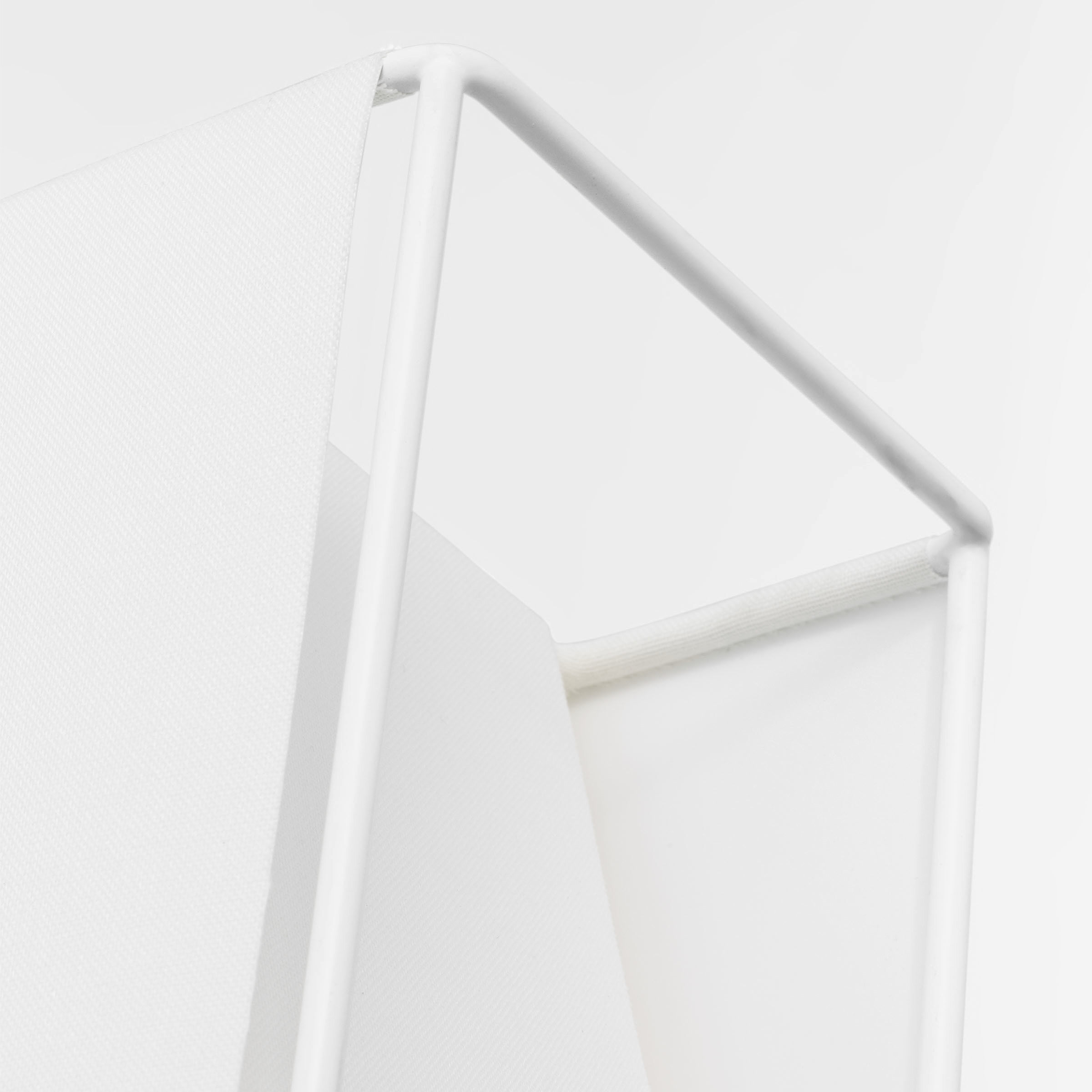 Kelly by Kelly Wearstler Velero Sconce Wall Light in Soft Linen