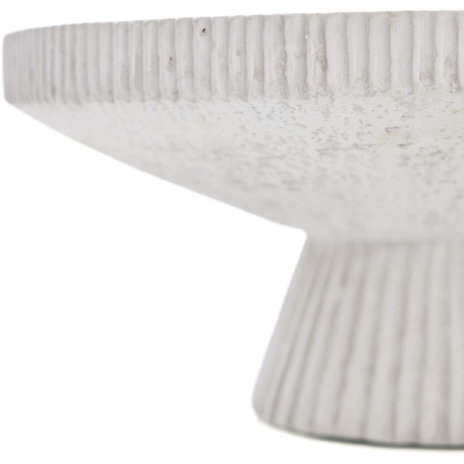 Valour White Centerpiece