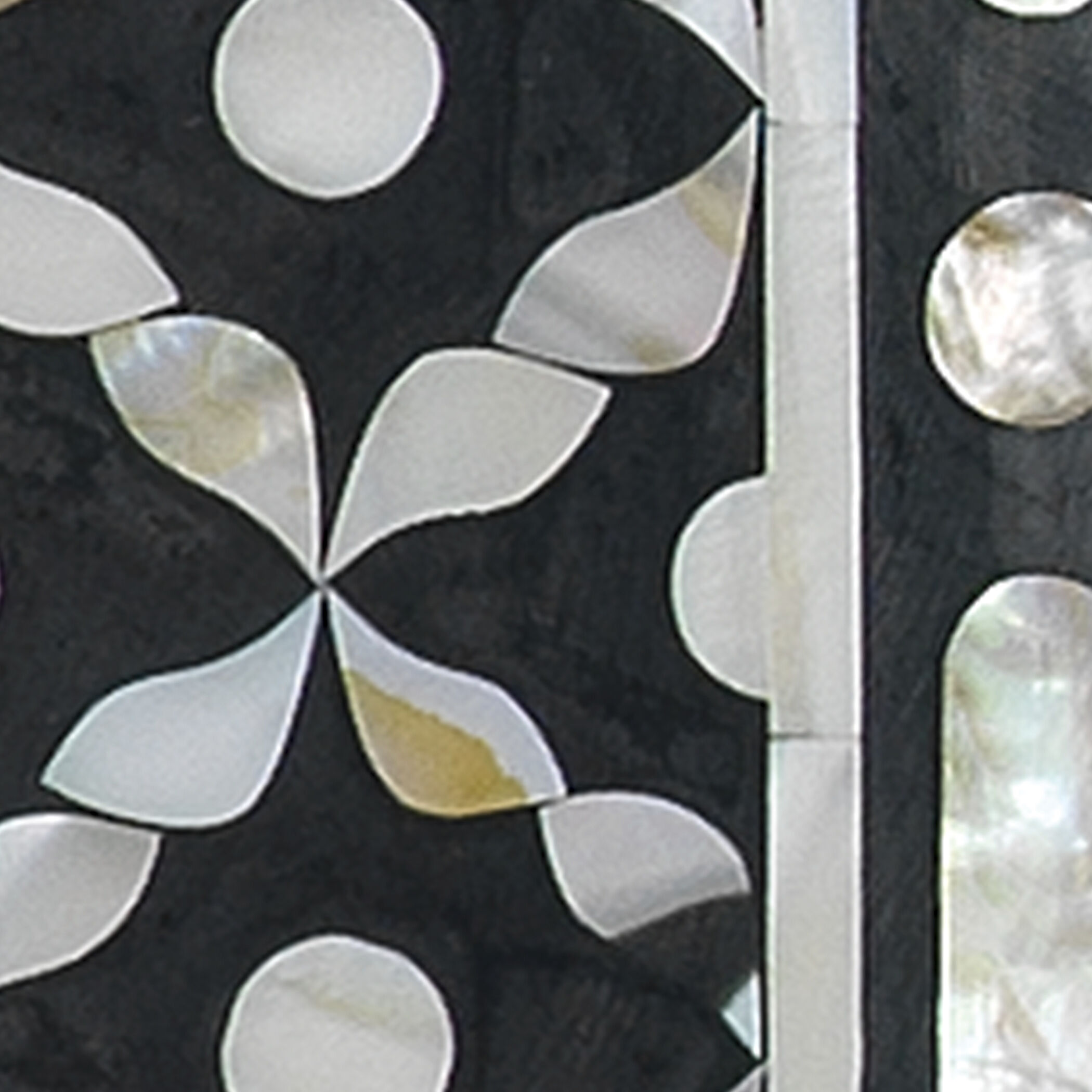 Evelyn 36 X 24 inch Black Mirror