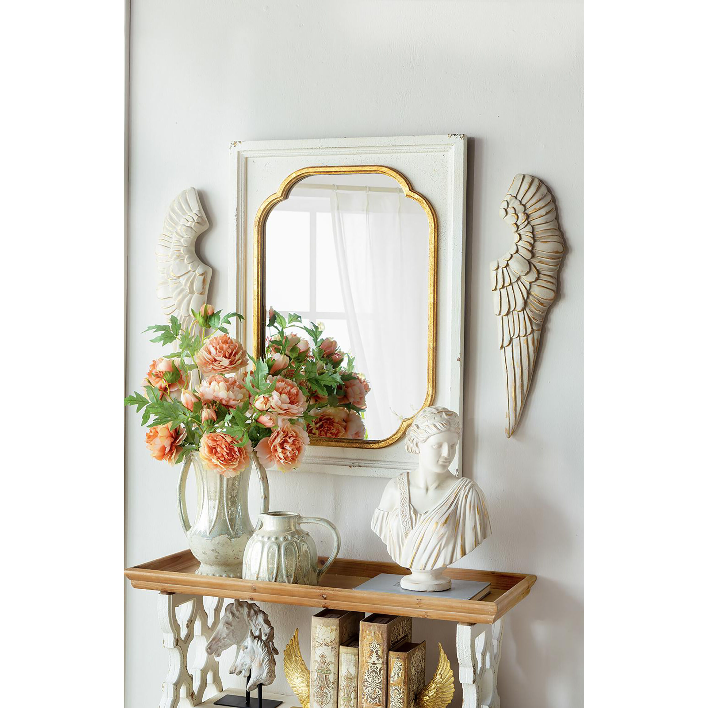 Soar White and Gold Wall Décor