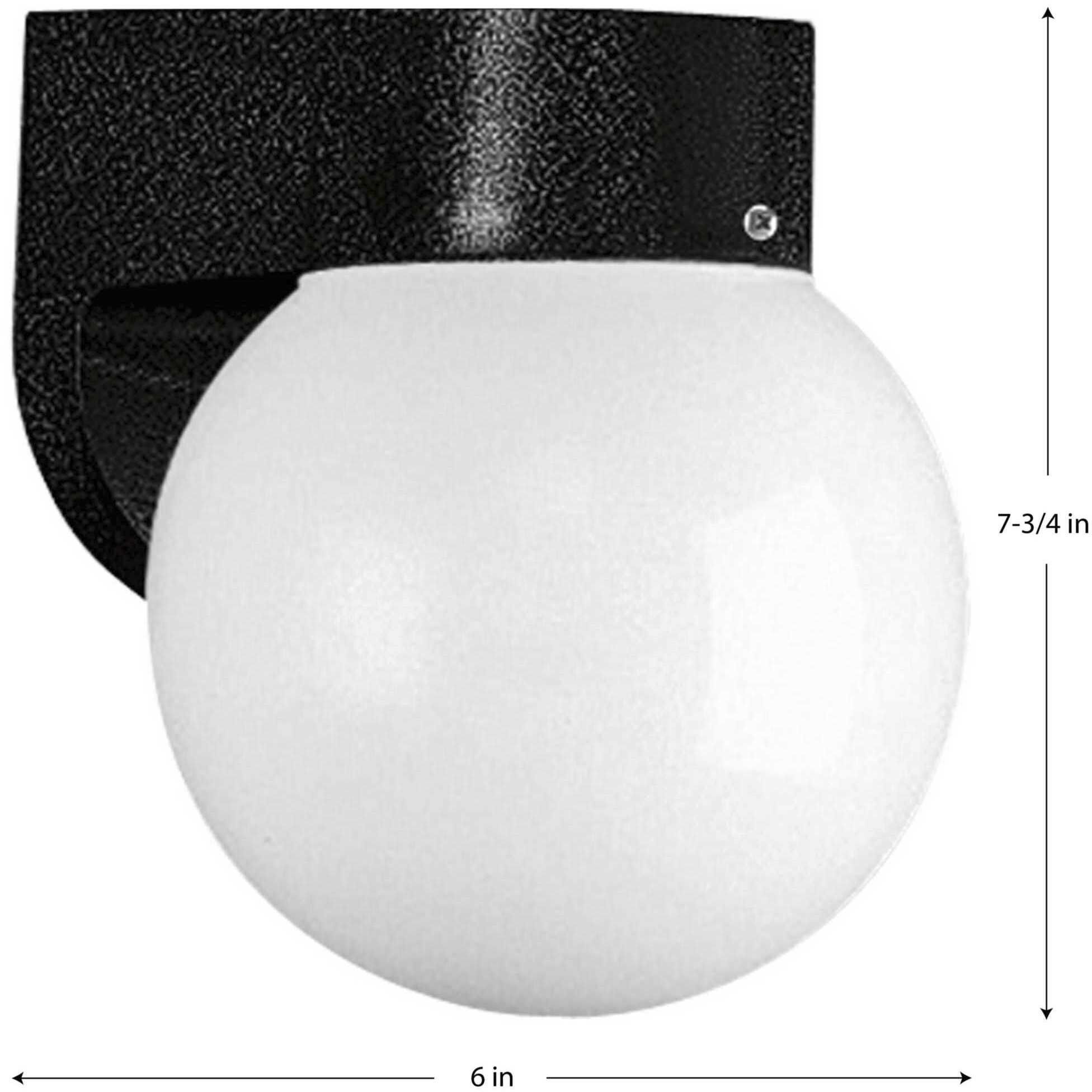 Polycarbonate Outdoor Outdoor Wall Lantern in Black