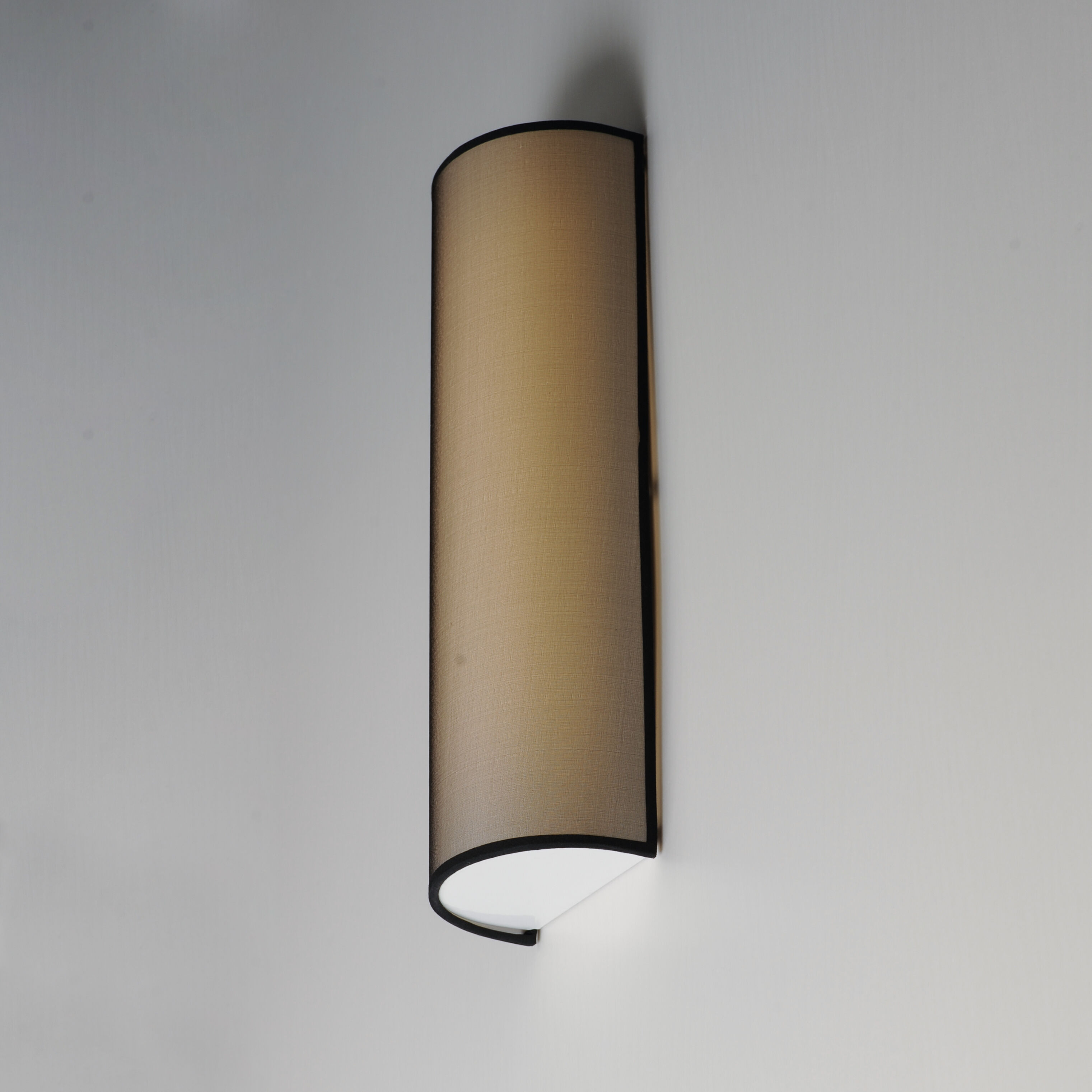 Prime Wall Sconce Wall Light in Black Organza