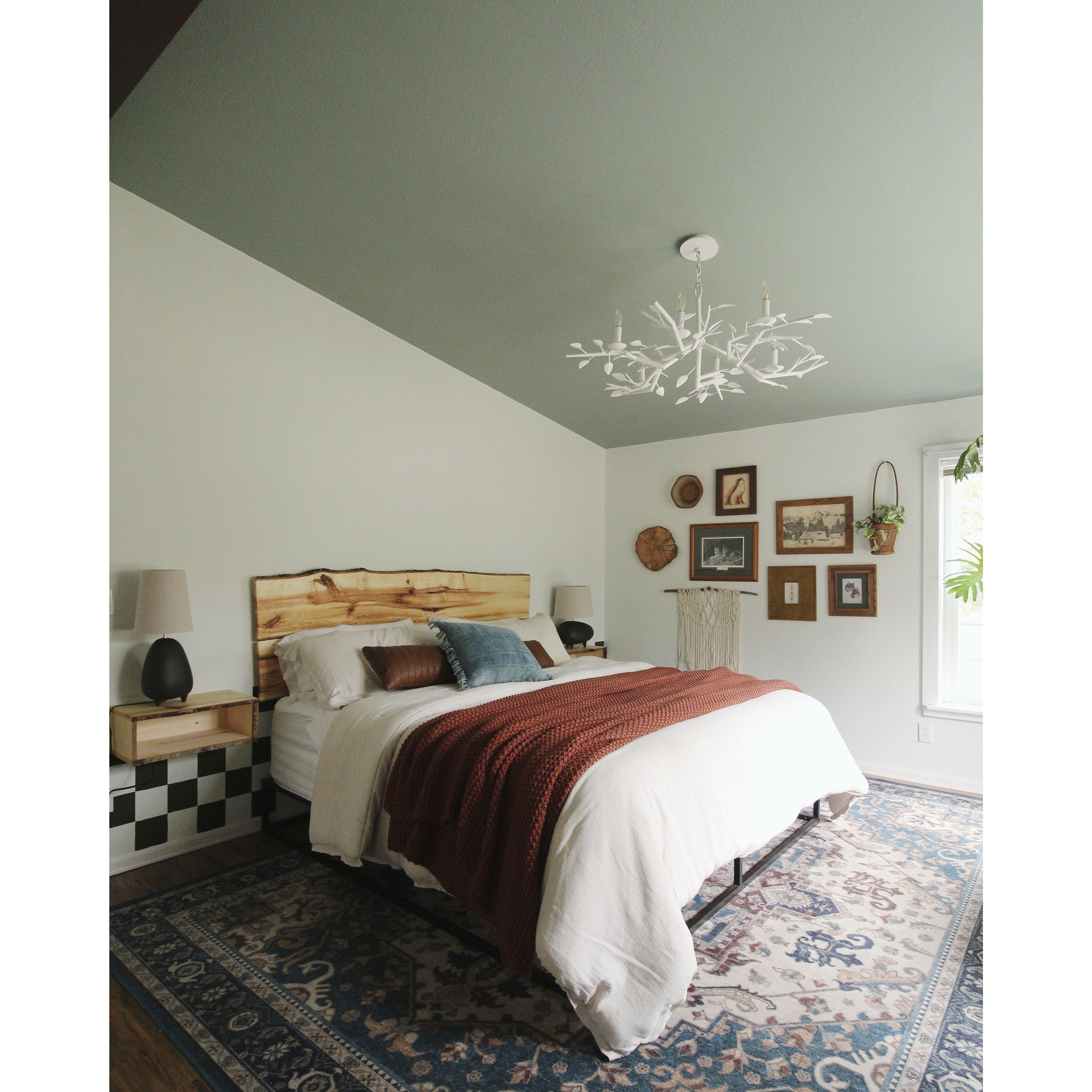 Tiptoe 18.5 inch 60.00 watt Aged Brass / Matte Black Table Lamp Portable Light