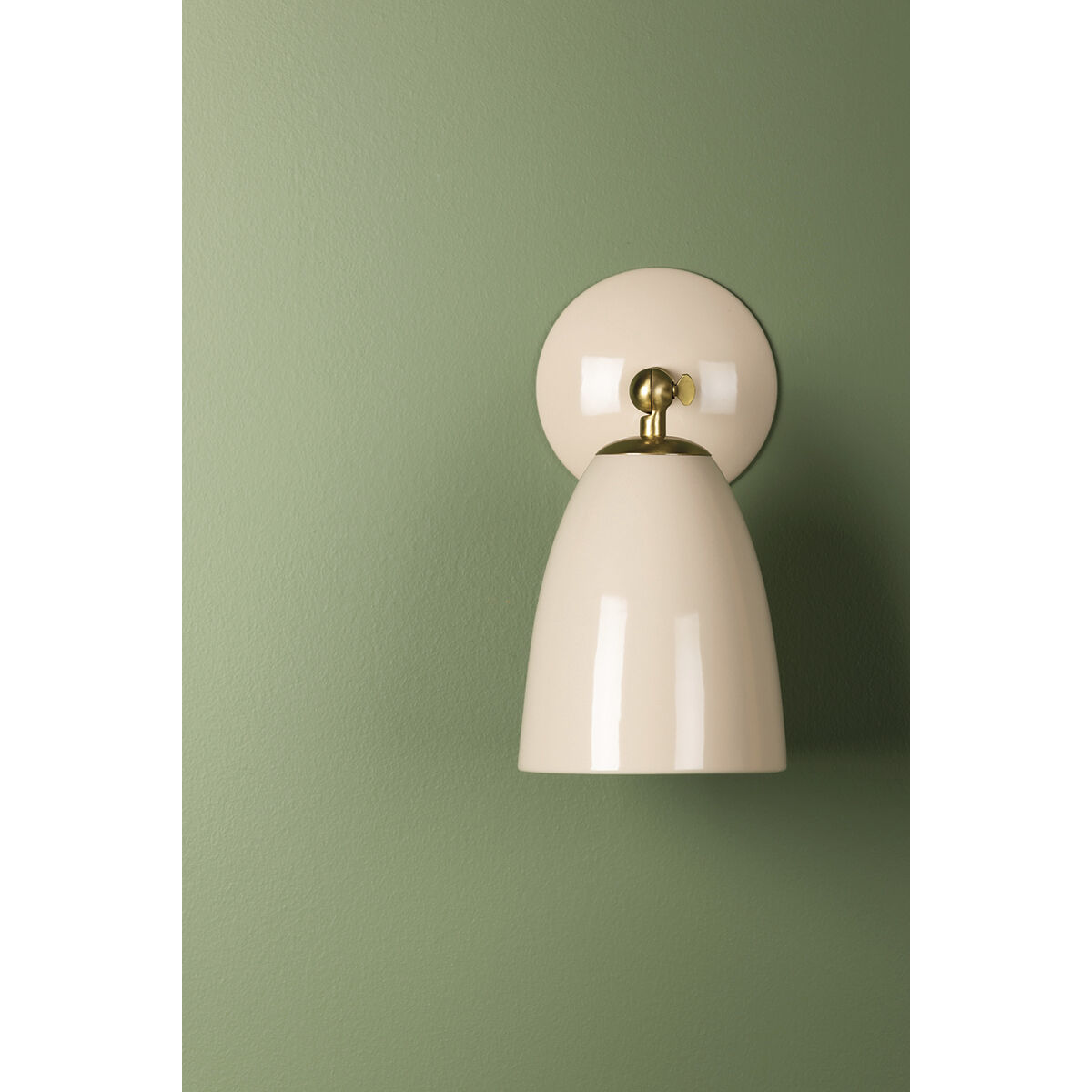 Kirsten 1 Light 6.25 inch Aged Brass Wall Sconce Wall Light