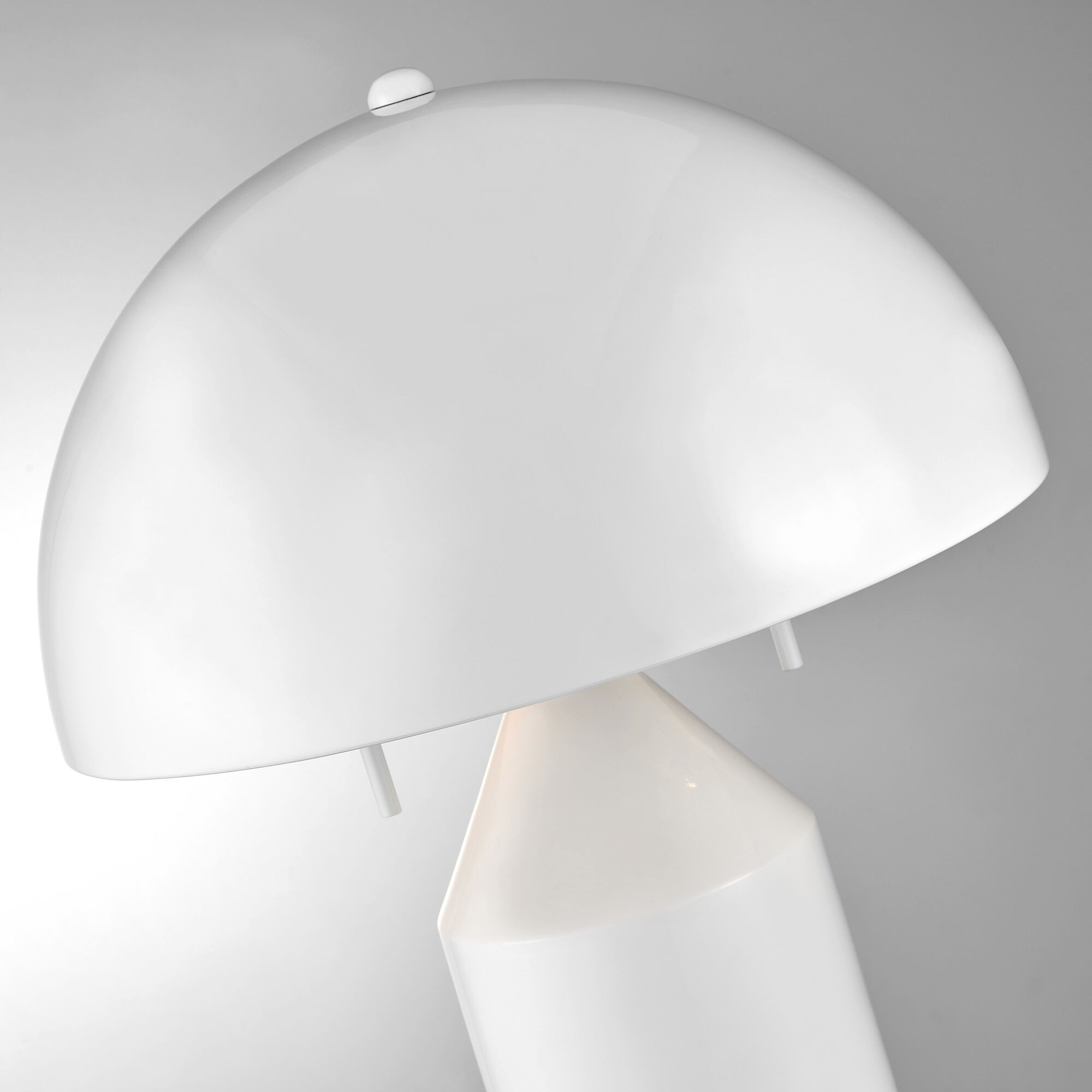 Ranae 21.5 inch 60.00 watt White Table Lamp Portable Light