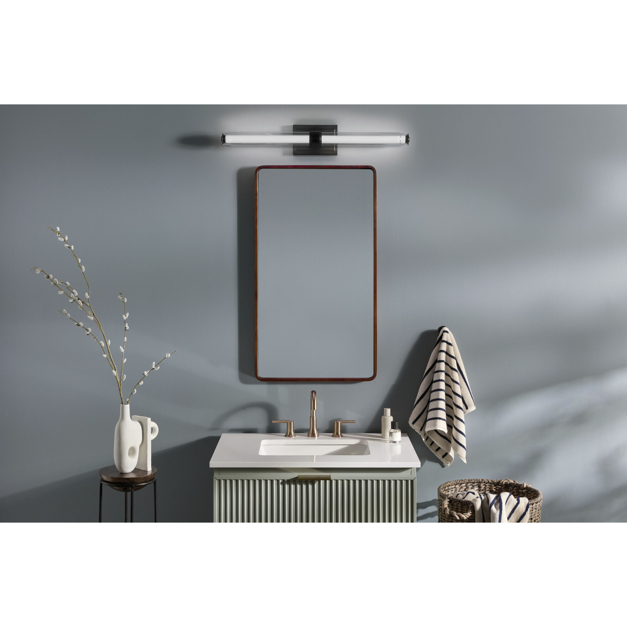 Laurene LED 31 inch Black Linear Bath Bar Wall Light, Large