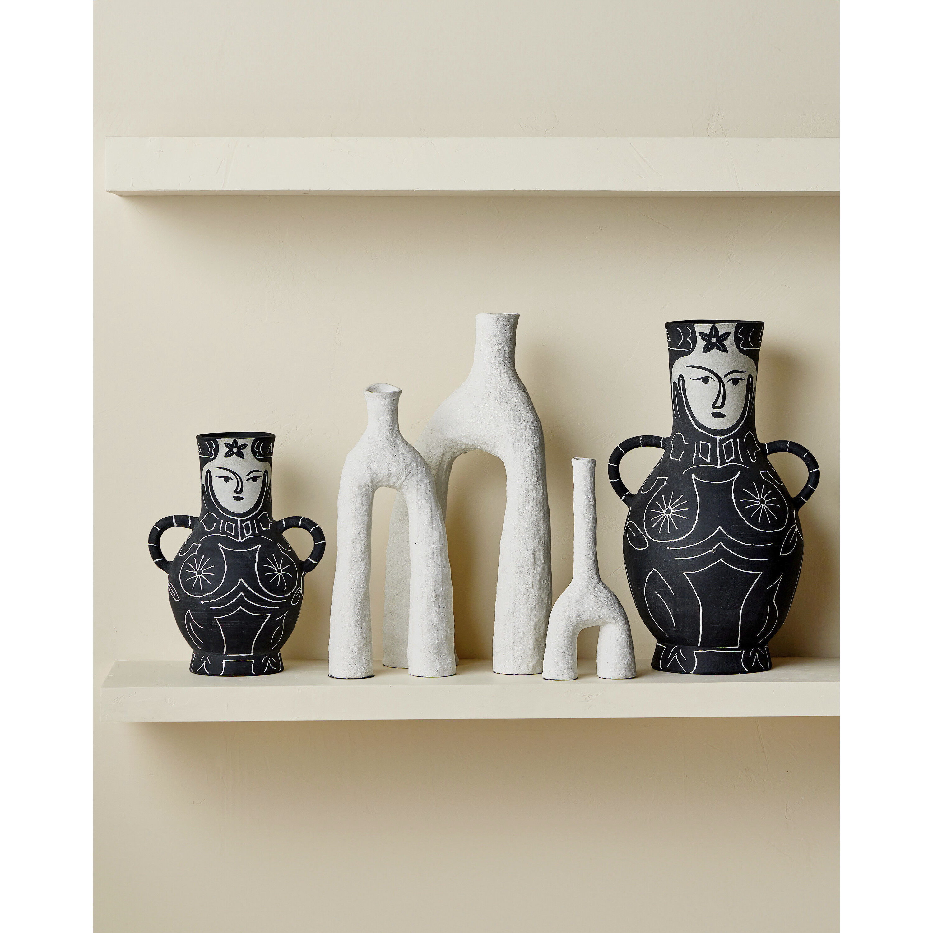 Saint-Paul-de-Vence 13.5 X 10 inch Vase, Medium