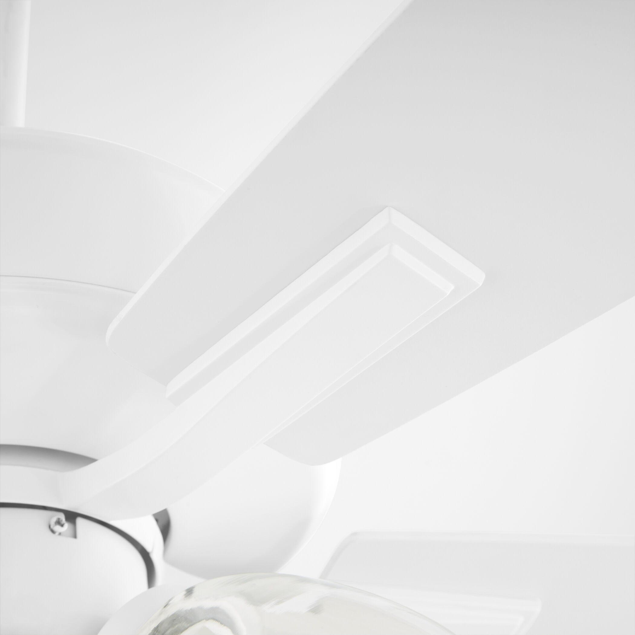 Ovation 52 inch Studio White with Studio White/Weathered Oak Blades Ceiling Fan