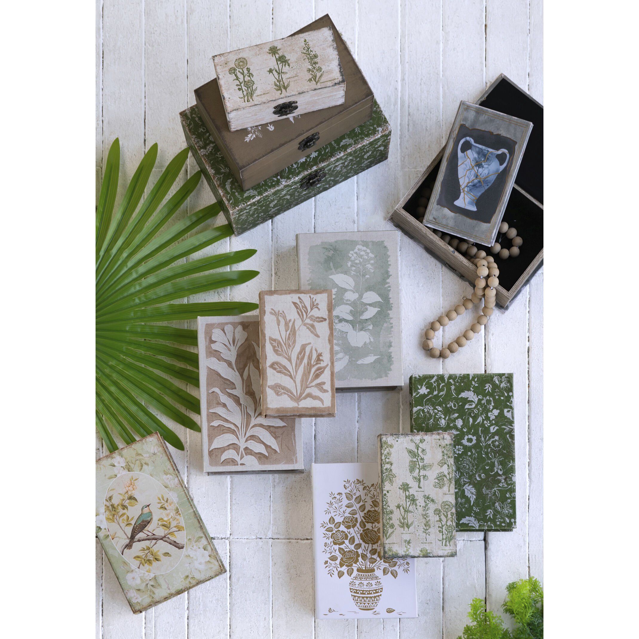 Anita Textured White/Brown/Green Decorative Boxes, Set of 3