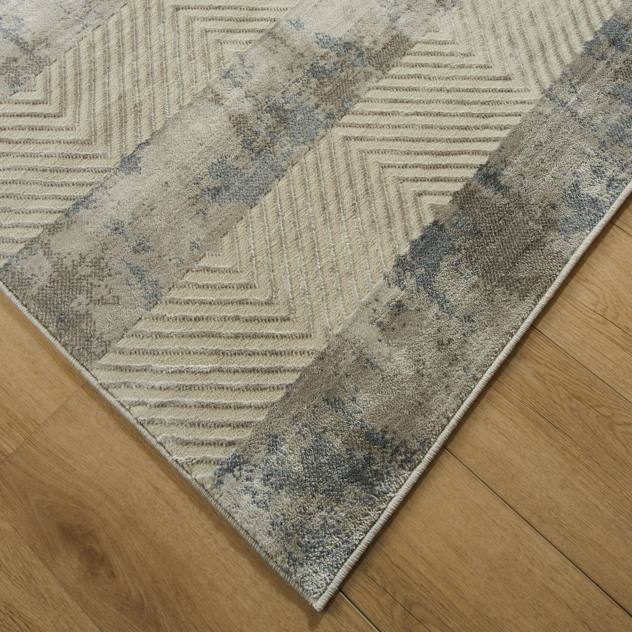 Betsi 36 X 24 inch Mineral Tones Rug in 2 x 3