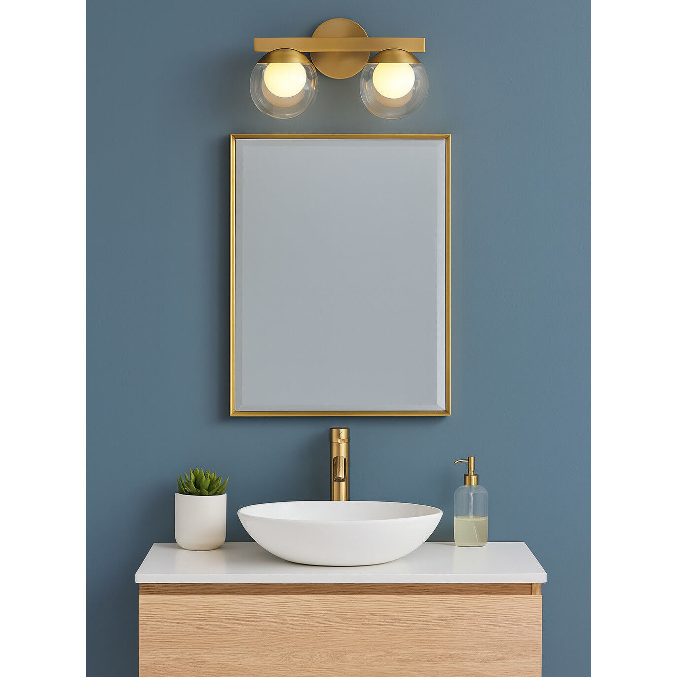 Sunni LED 15 inch Lacquered Brass Vanity Light Wall Light, Small