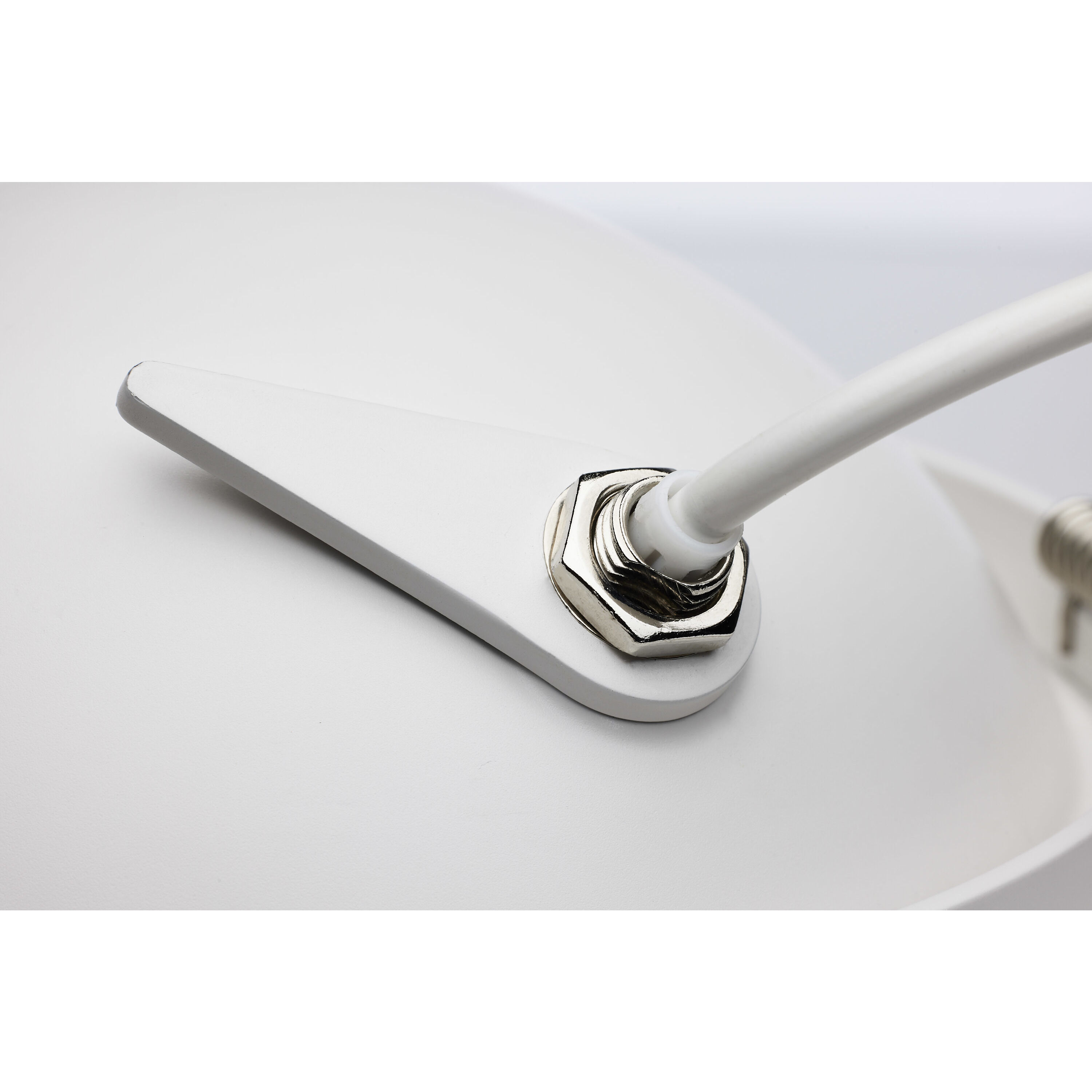 Edgewood Integrated White Recessed