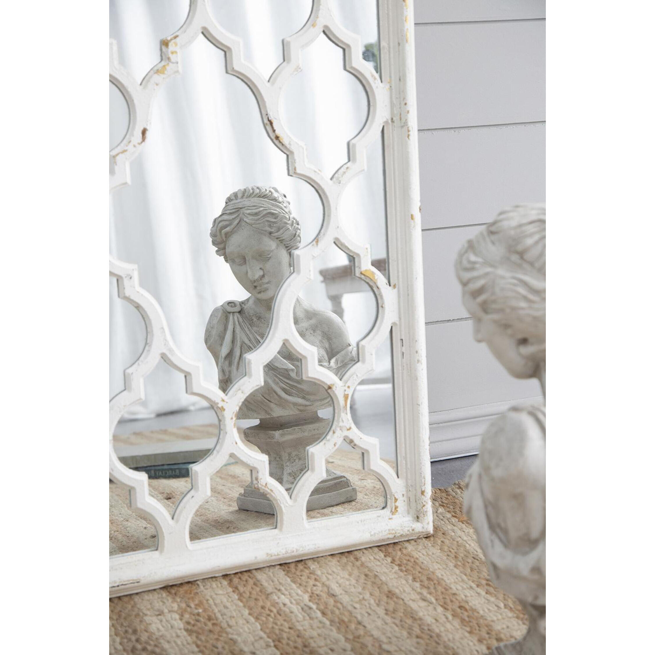 Anita Antique White Statue