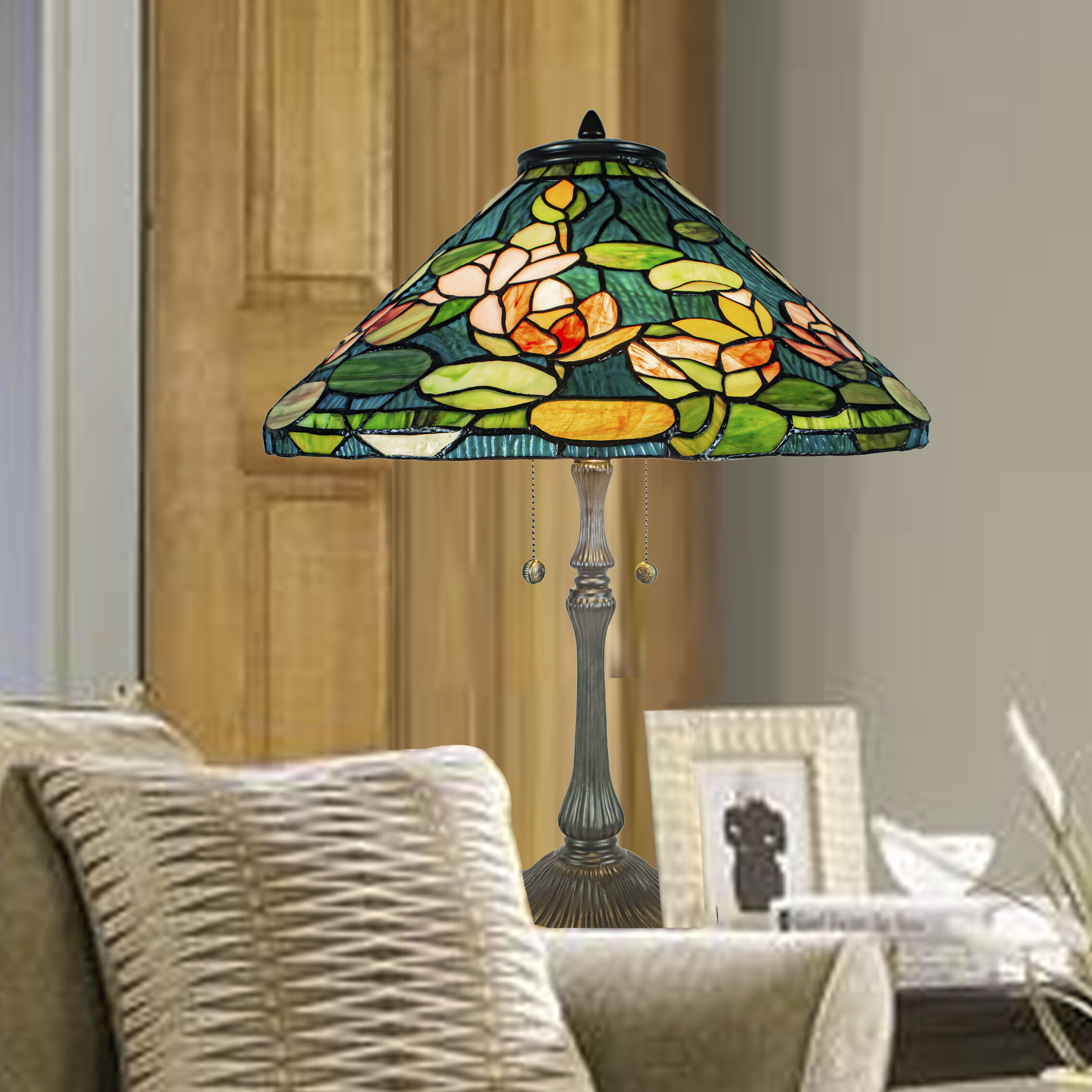 Dale tiffany dragonfly 2024 lily table lamp