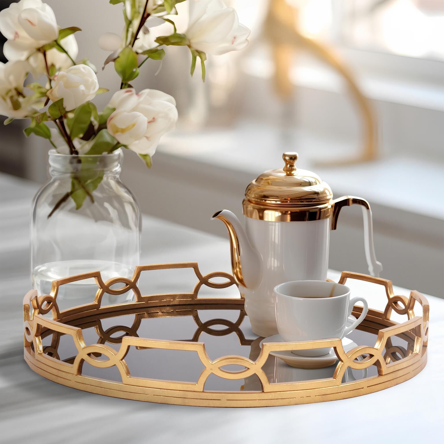 Kyron Bright Gold with Black Glass Tray