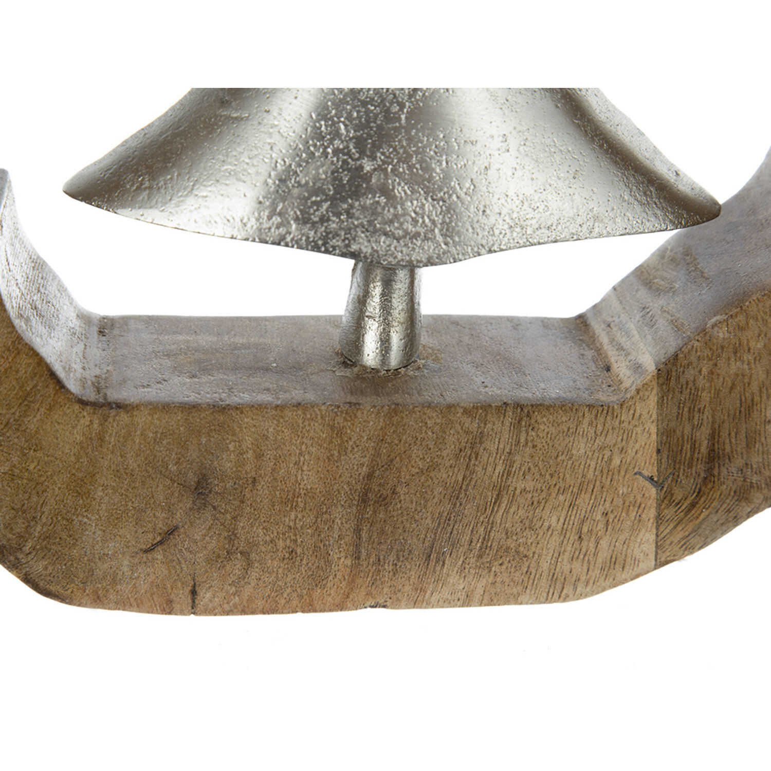 Anita Silver and Brown Décor