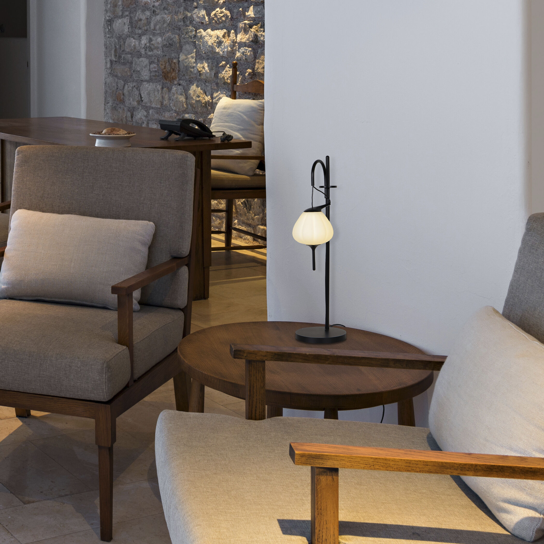 Artisan Collection/LECCE Series 19.5 inch 5 watt Black Table Lamp Portable Light