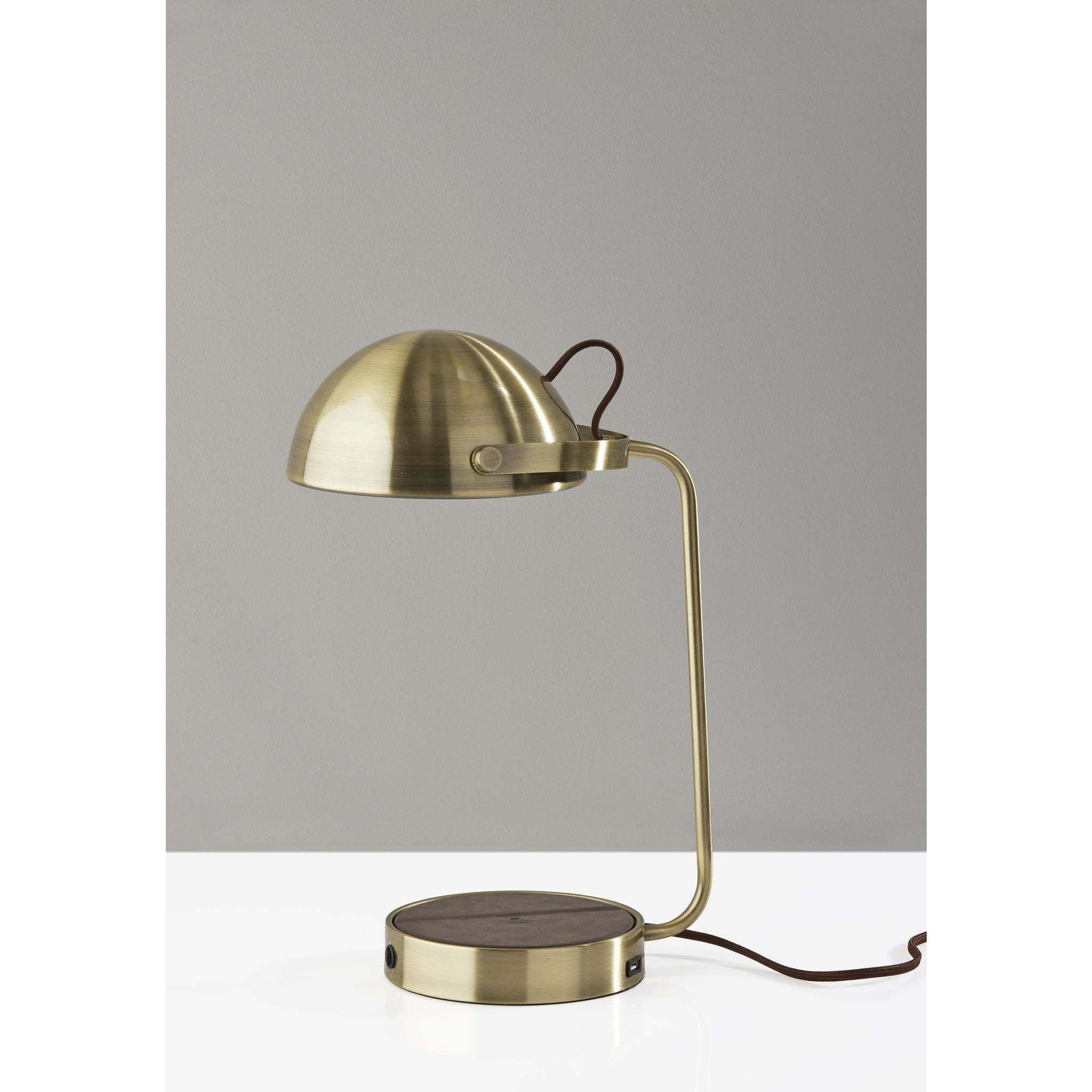 Brooks 18 inch 40.00 watt Antique Brass Desk Lamp Portable Light, with AdessoCharge