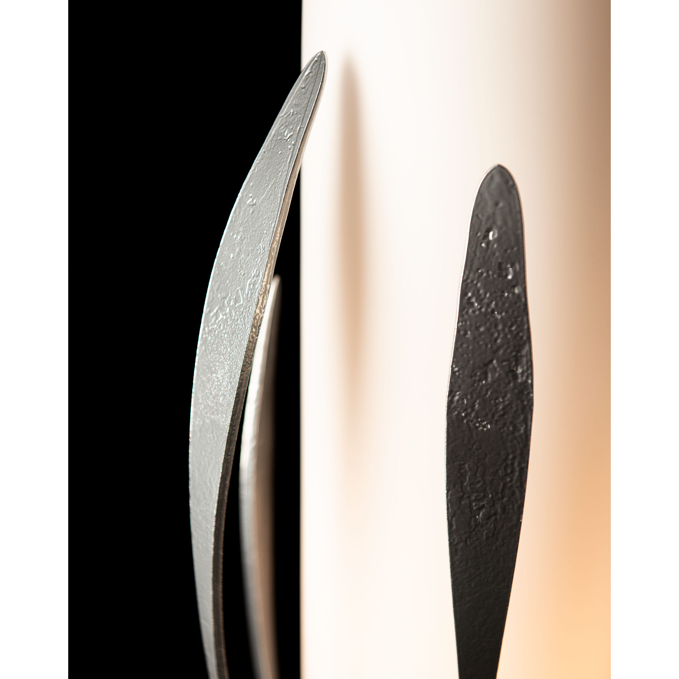 Dahlia 18.1 inch 60.00 watt Sterling Table Lamp Portable Light, Cylindrical