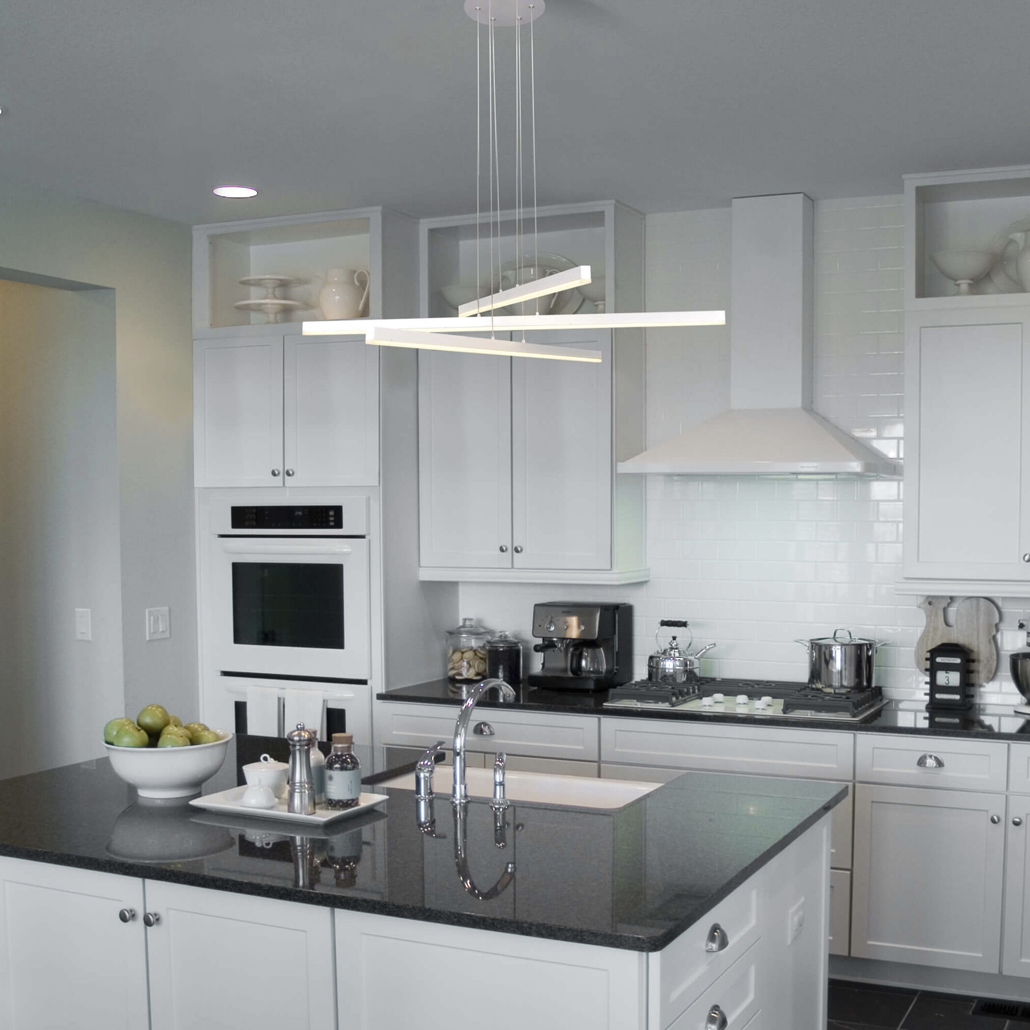 Sirius 39.25 inch White Pendant Ceiling Light