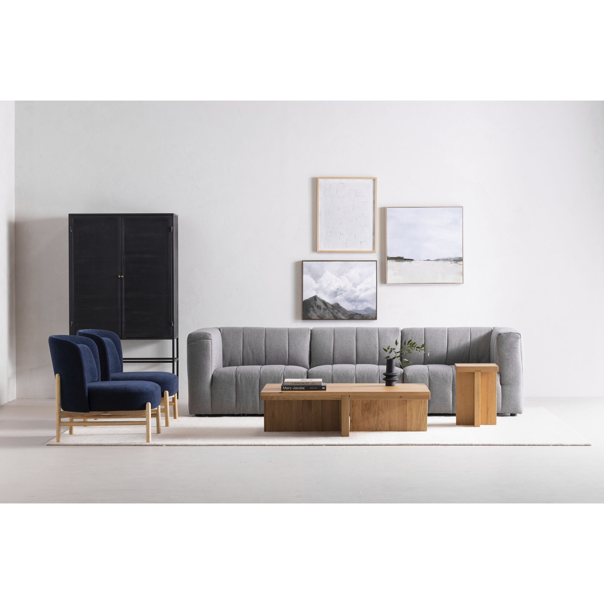 Isandros Black Cabinet