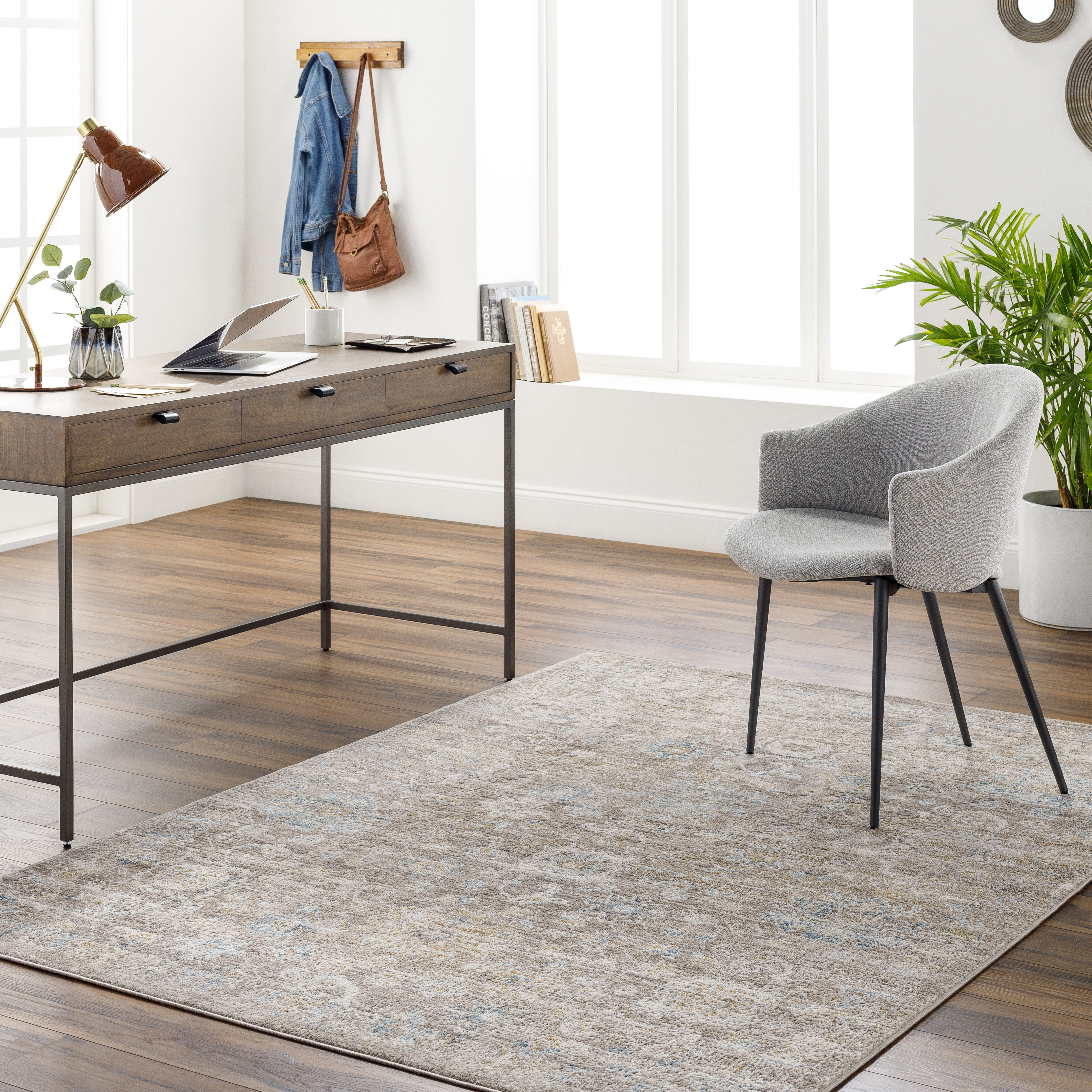 Pertek 84 X 63 inch Gray Rug, Rectangle
