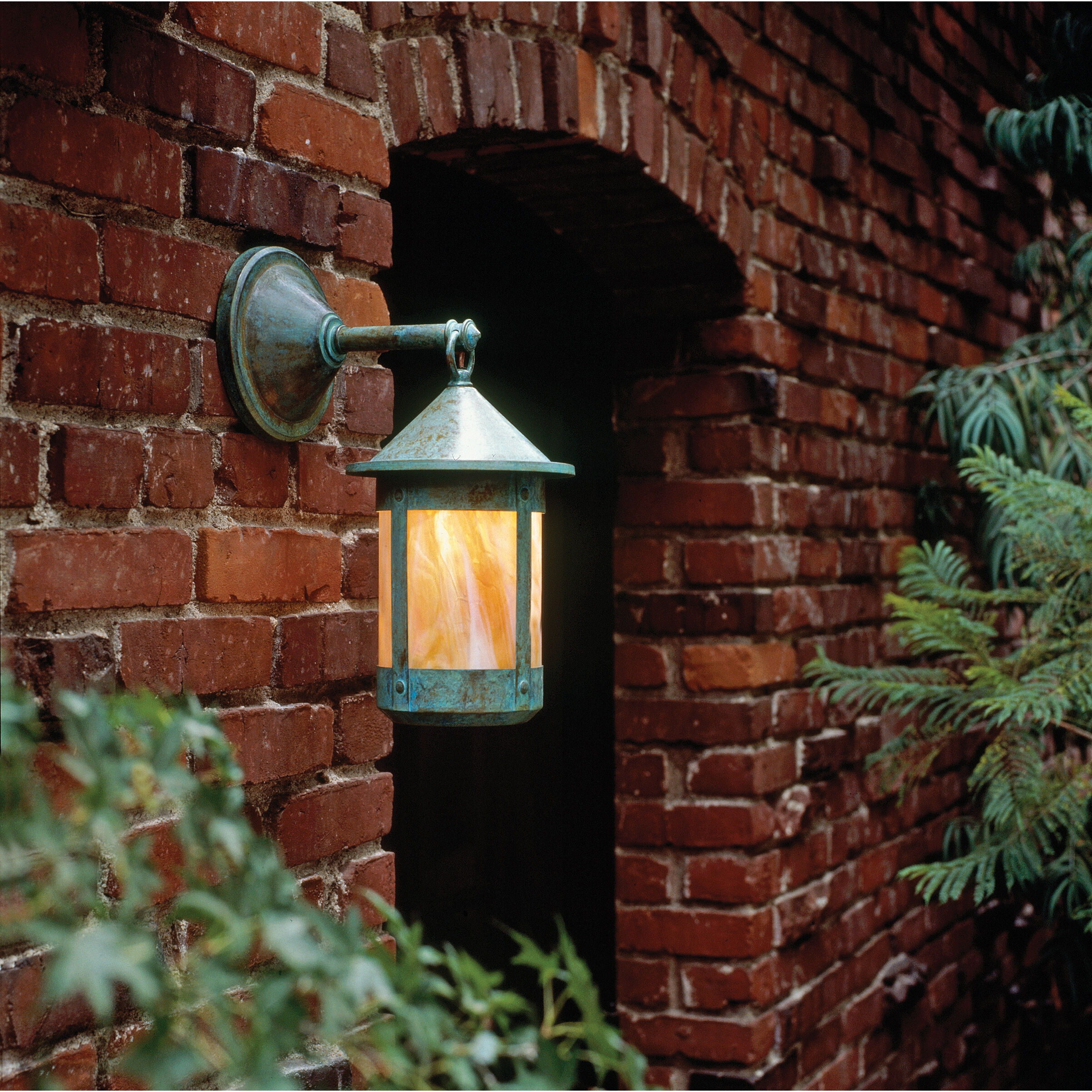 Raw copper outdoor lighting 2025