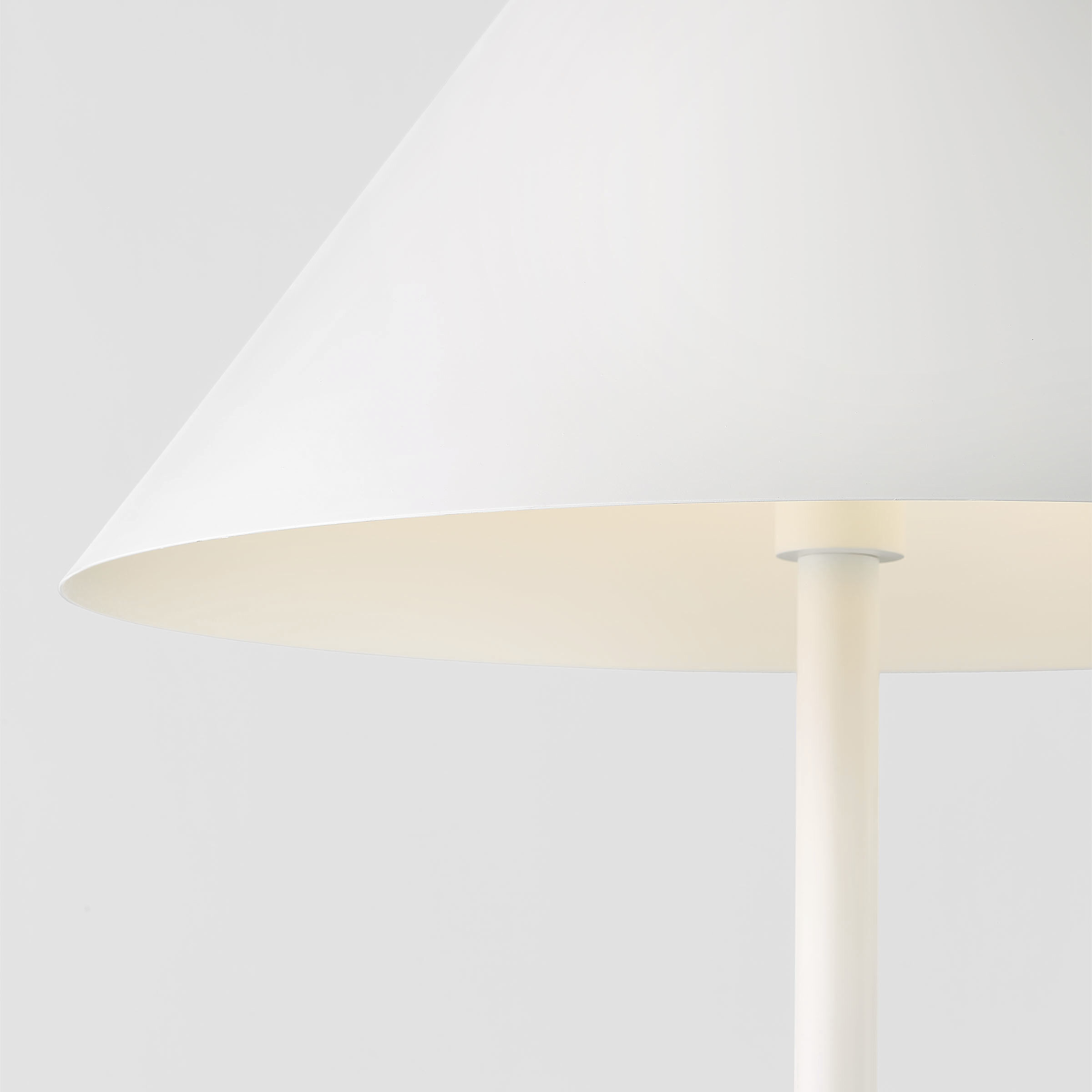 Kelly by Kelly Wearstler Contra 60 inch 60 watt Soft Linen Floor Lamp Portable Light