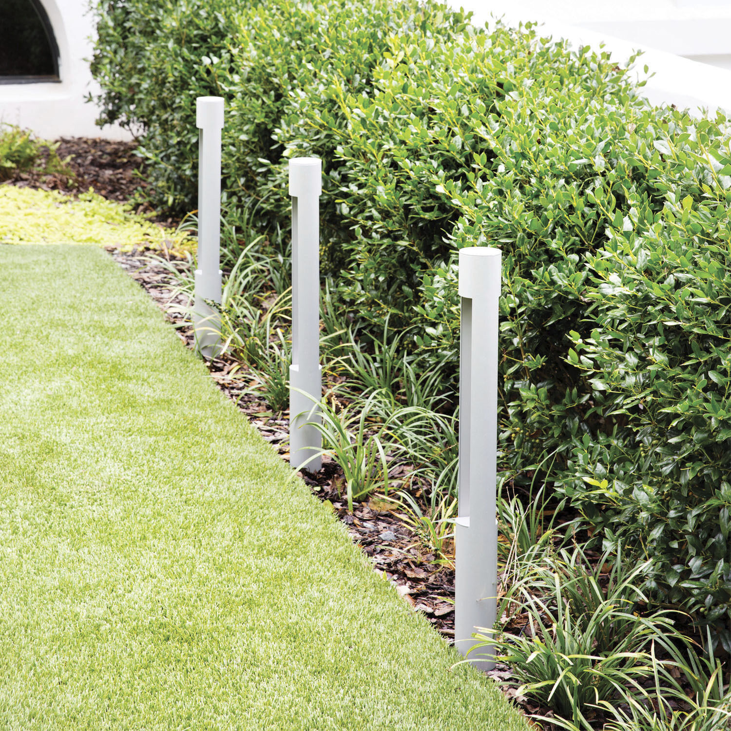 Atlantis 120v 8.00 watt Titanium Landscape Path Bollard, Square